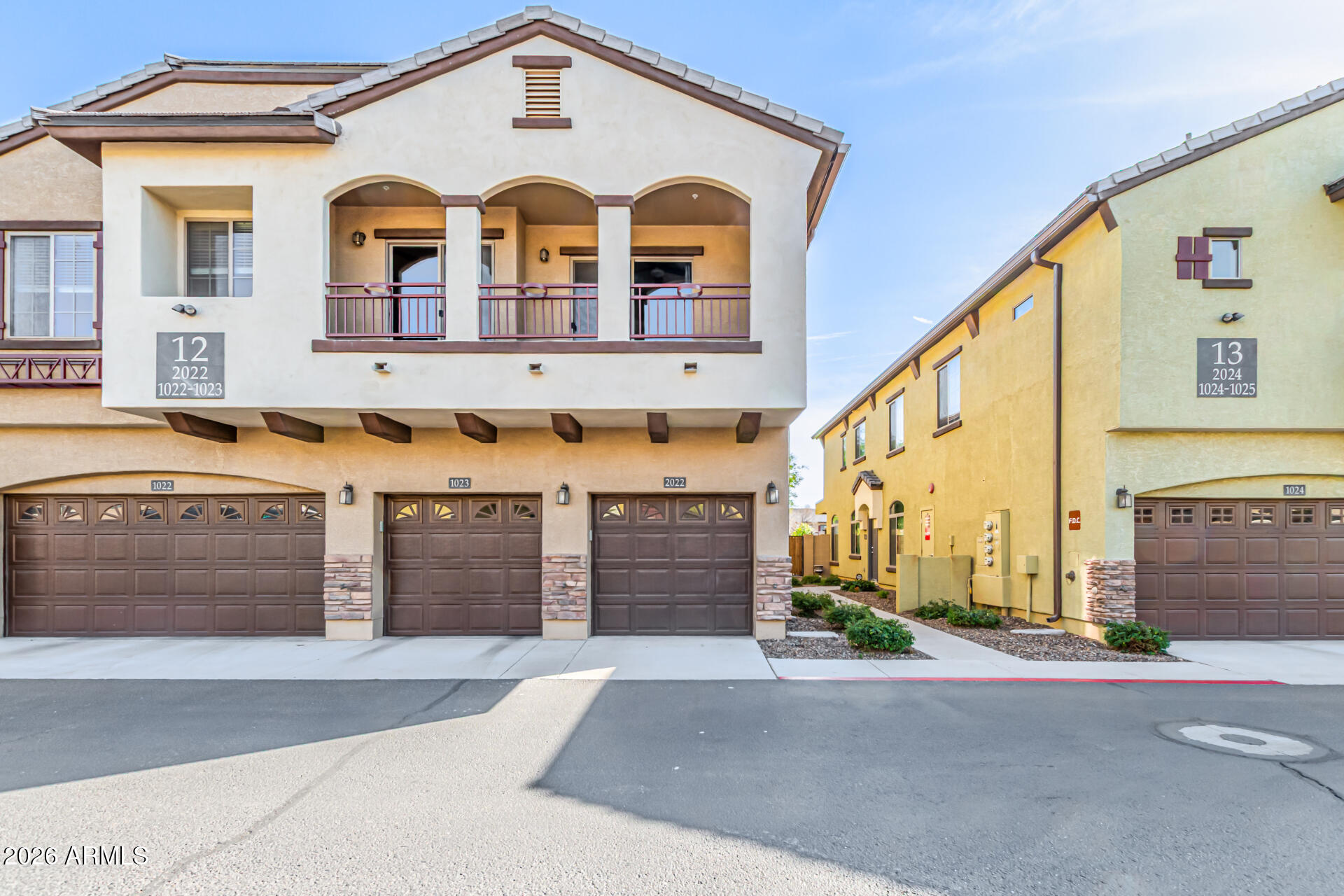 2725 E MINE CREEK Road 2022, Phoenix, AZ 85024