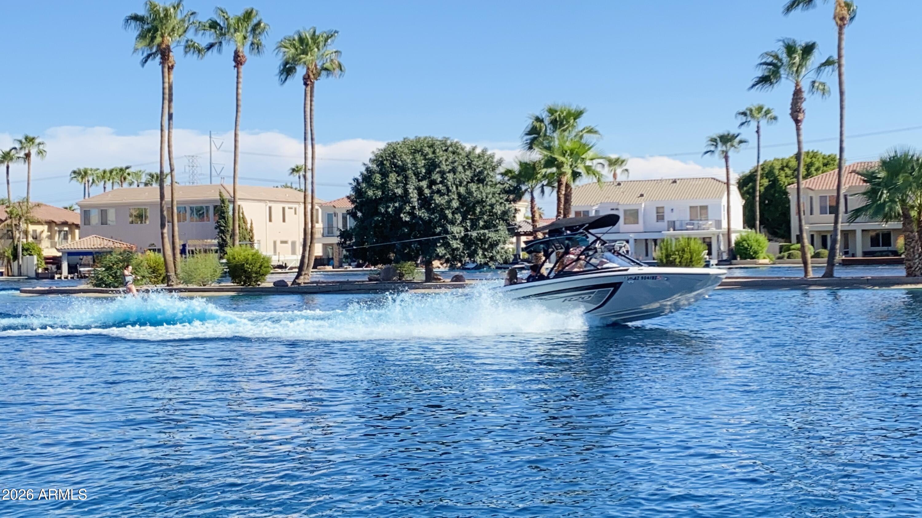 1455 W HEATHER Avenue, Gilbert, AZ 85233