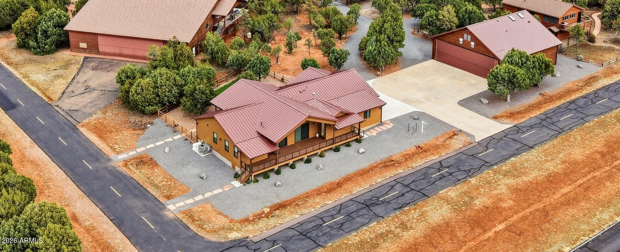 2344 HELLCAT Circle, Overgaard, AZ 85933