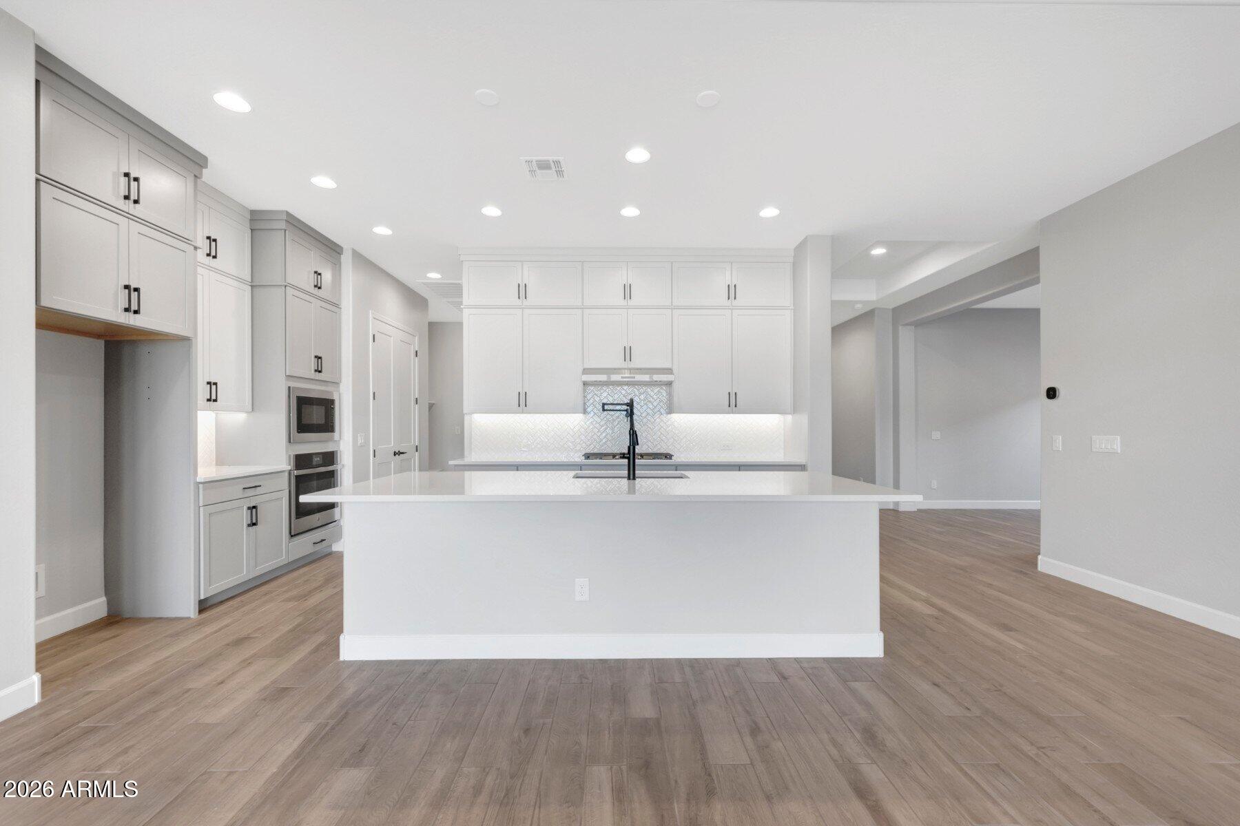 2891 E PICUAL Avenue, San Tan Valley, AZ 85140