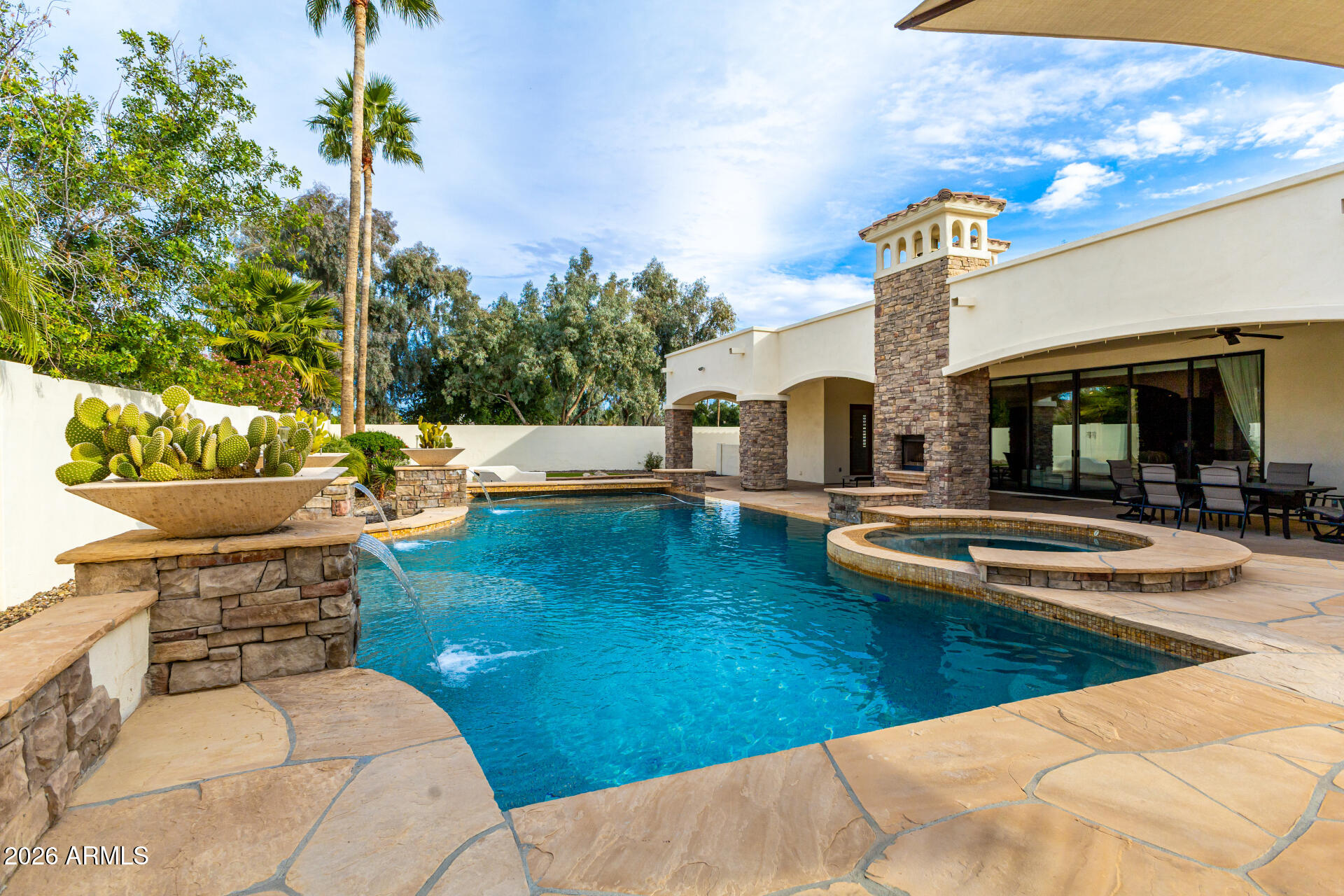 4326 E CAPRICORN Place, Chandler, AZ 85249