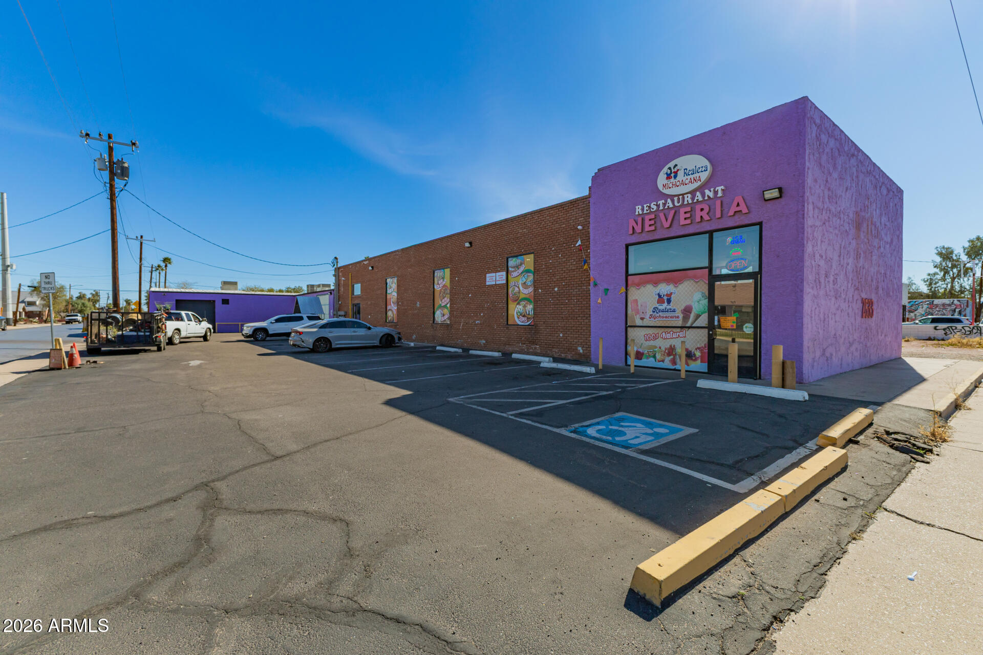 2533 N 16TH Street, Phoenix, AZ 85006