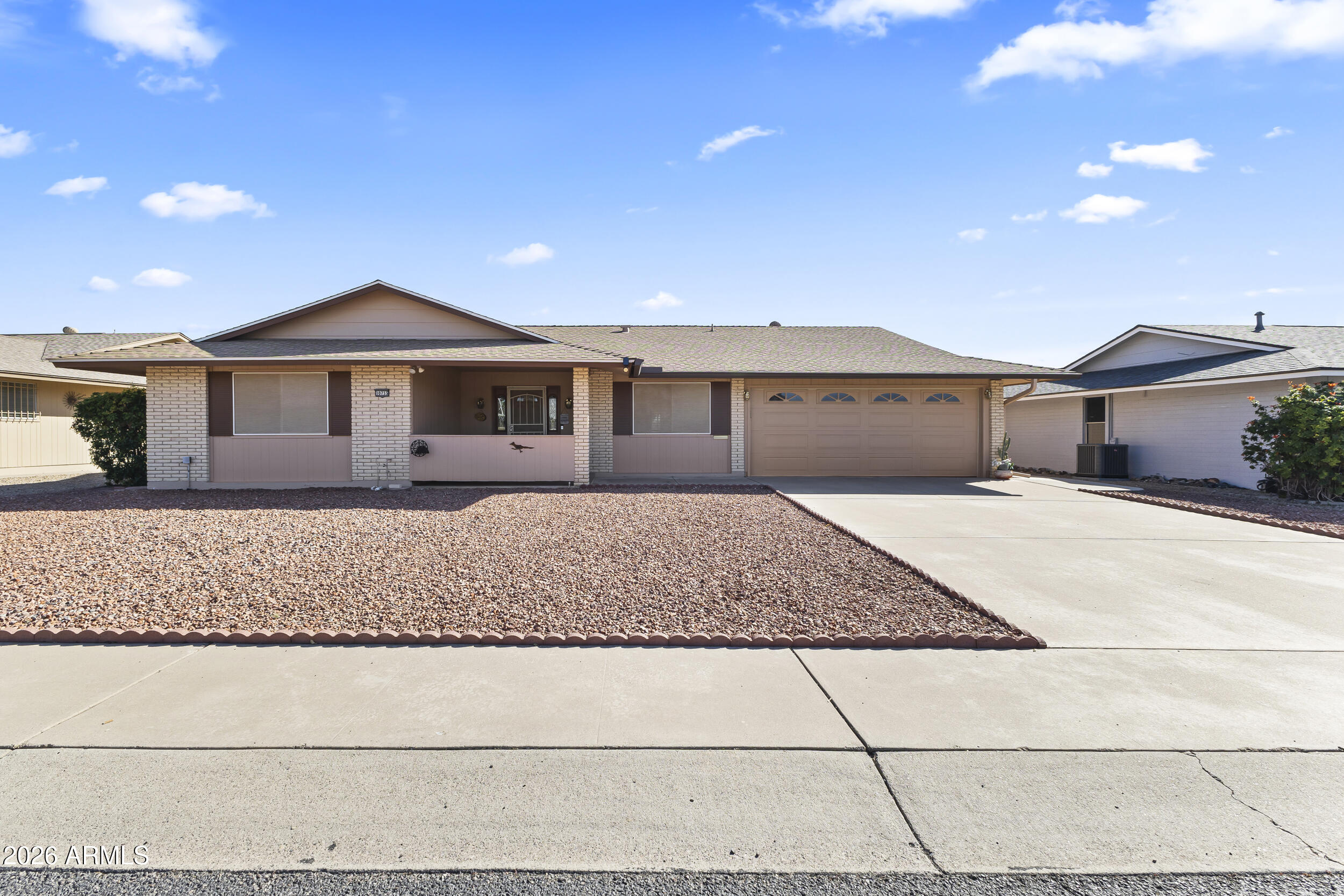 10733 W Saratoga Circle, Sun City, AZ 85351