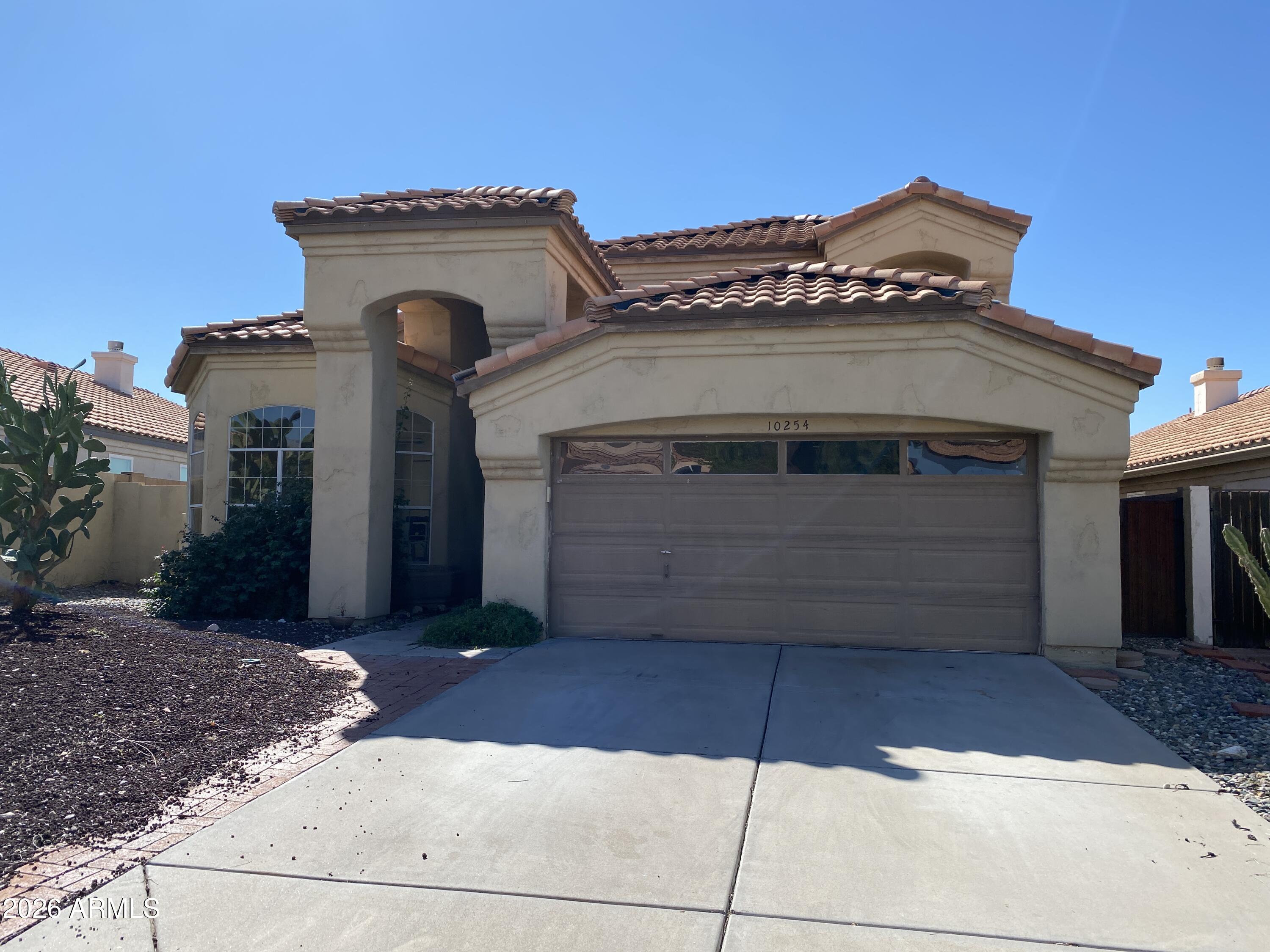 10254 S HOPI Lane, Goodyear, AZ 85338