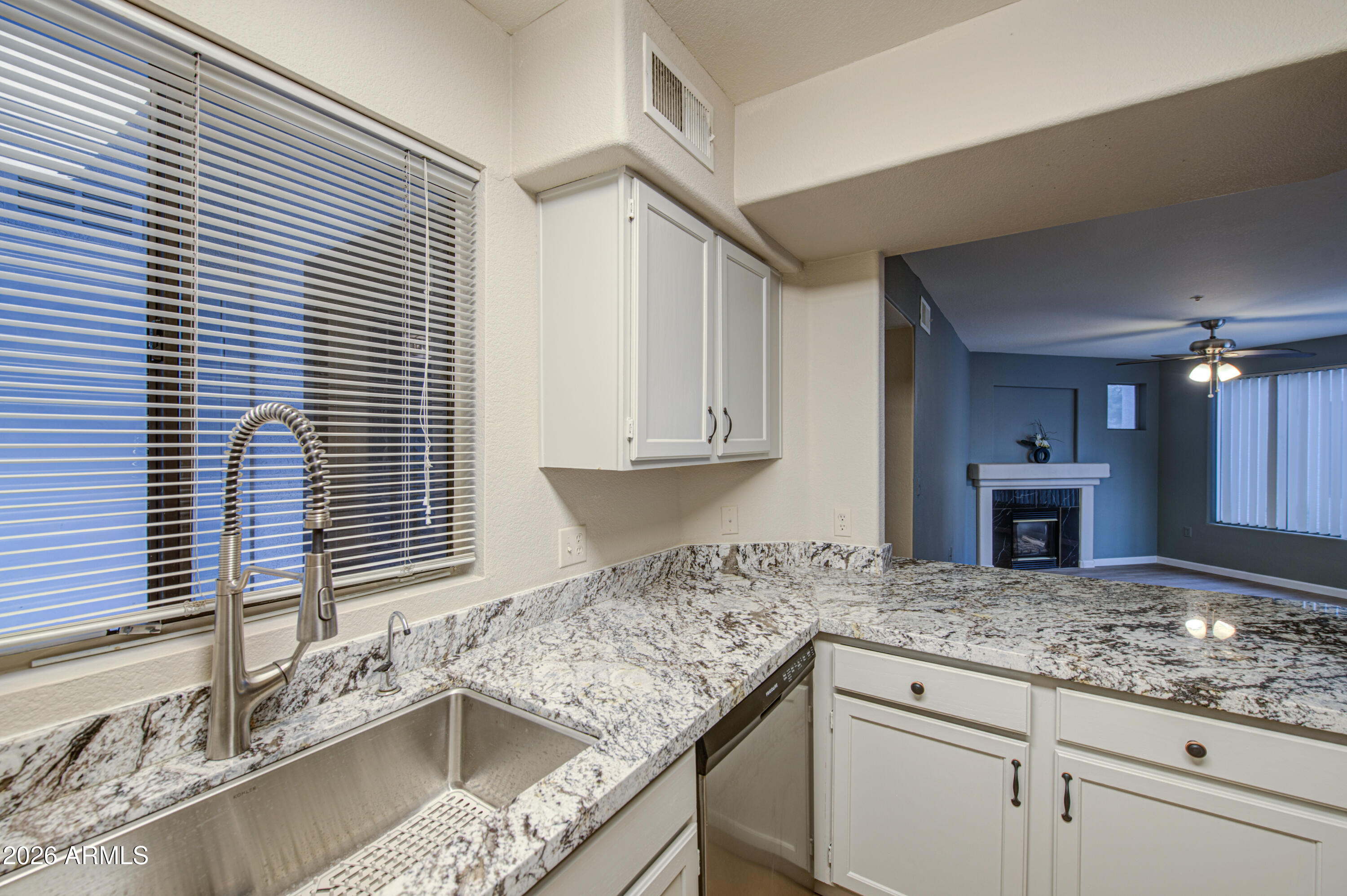 3848 N 3RD Avenue 1052, Phoenix, AZ 85013