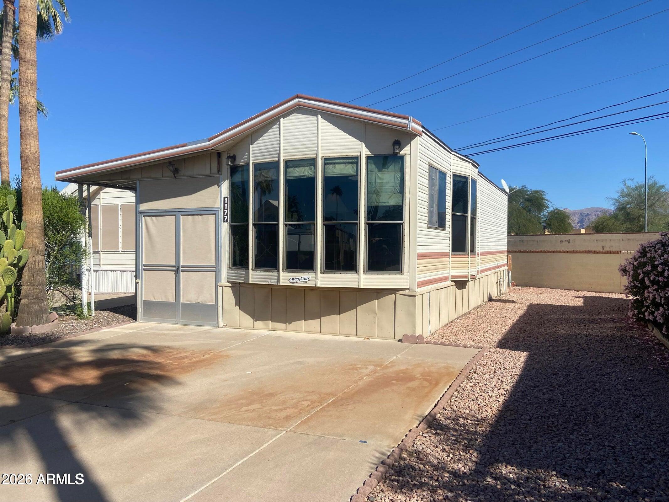 1177 S KIOWA Circle 177, Apache Junction, AZ 85119
