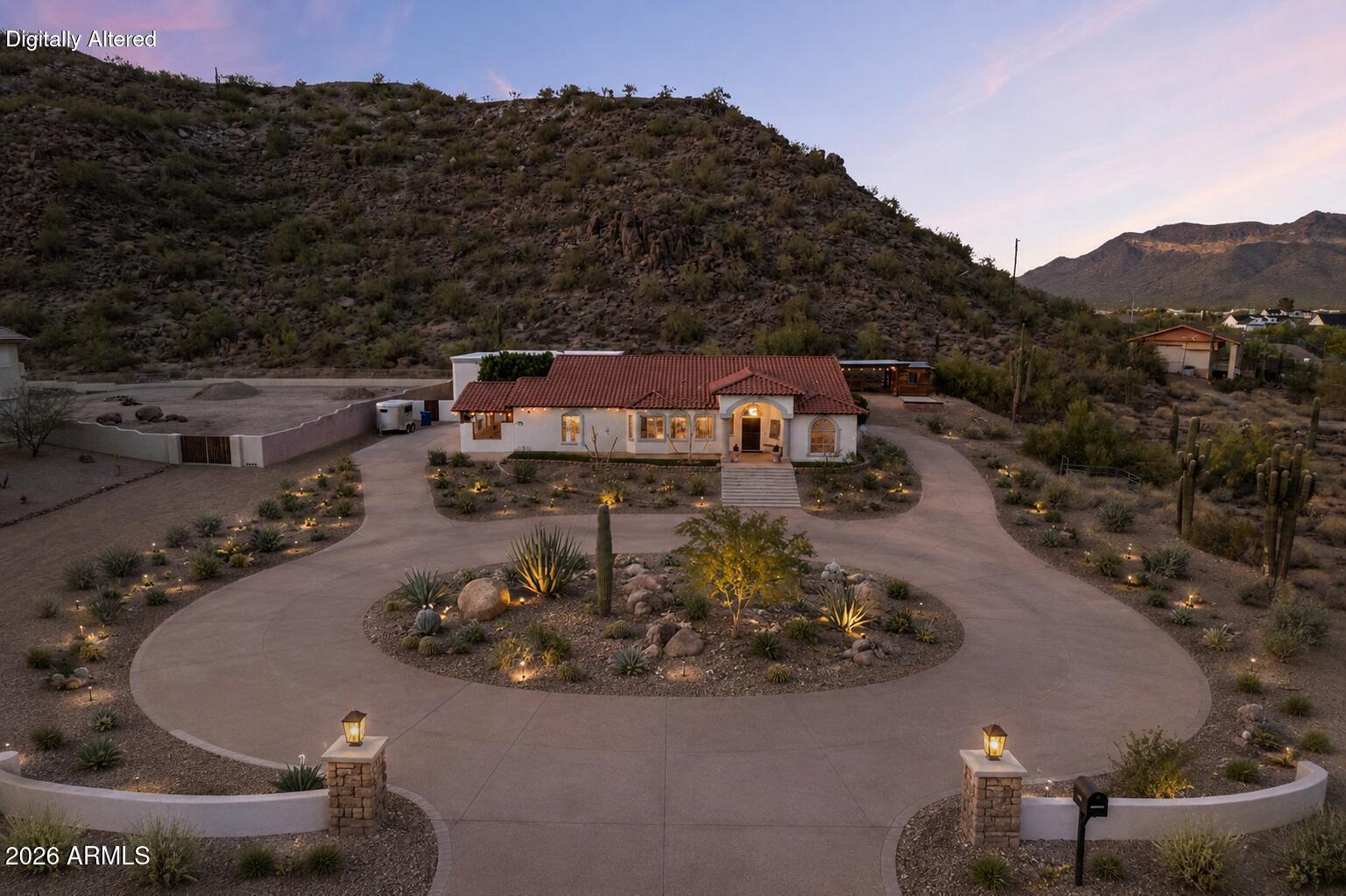 1500 N CRISMON Road, Mesa, AZ 85207