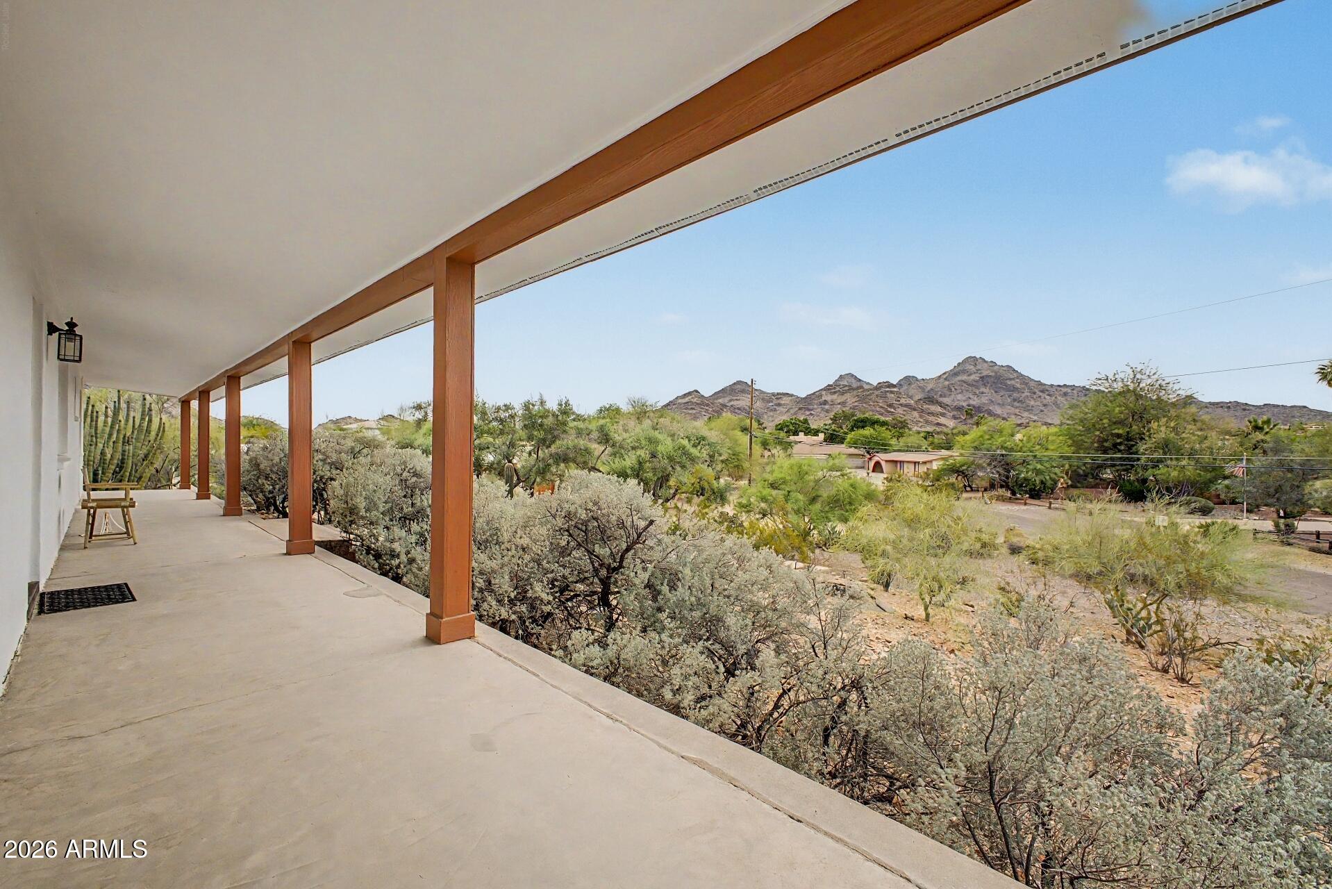 1702 E Griswold Road, Phoenix, AZ 85020