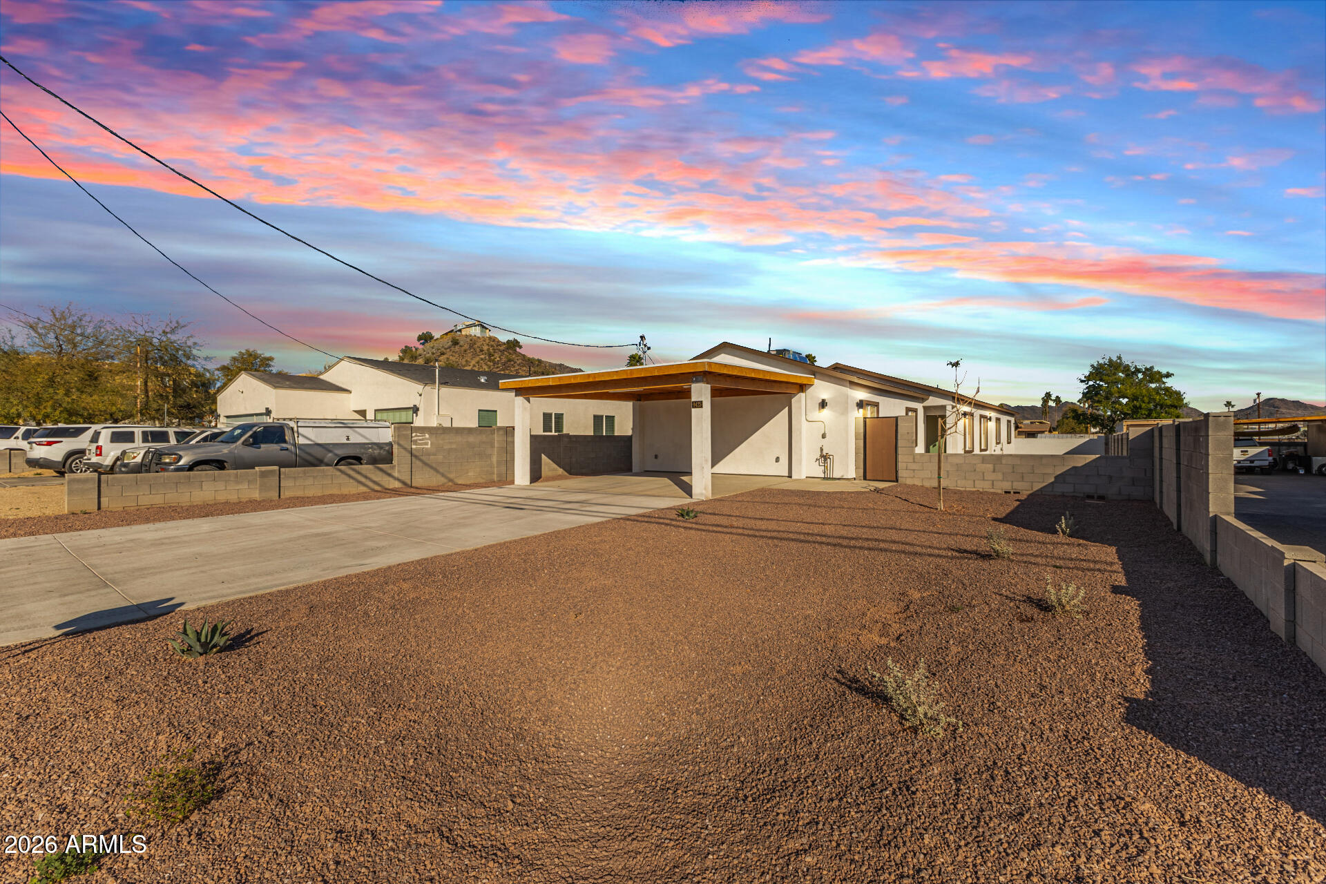 9425 N 9TH Avenue, Phoenix, AZ 85021