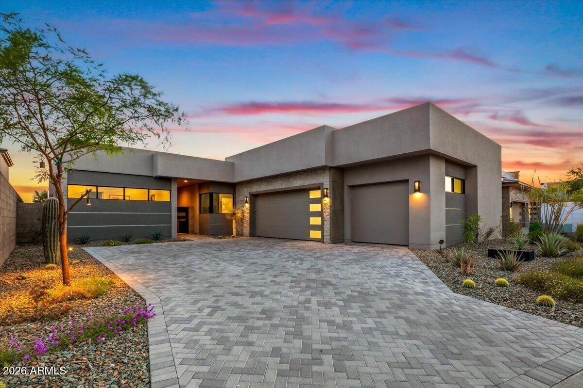 37200 N CAVE CREEK Road 1019, Scottsdale, AZ 85262