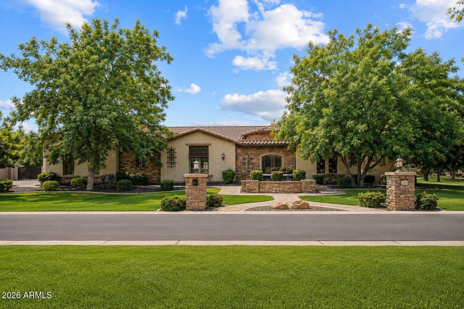 24400 S 202ND Court, Queen Creek, AZ 85142