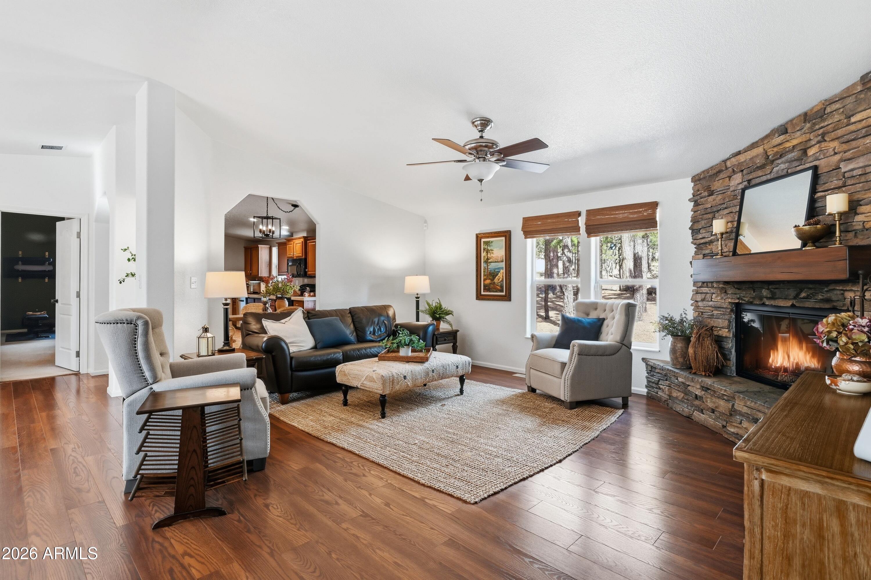 2381 BLUE RIDGE Drive, Happy Jack, AZ 86024