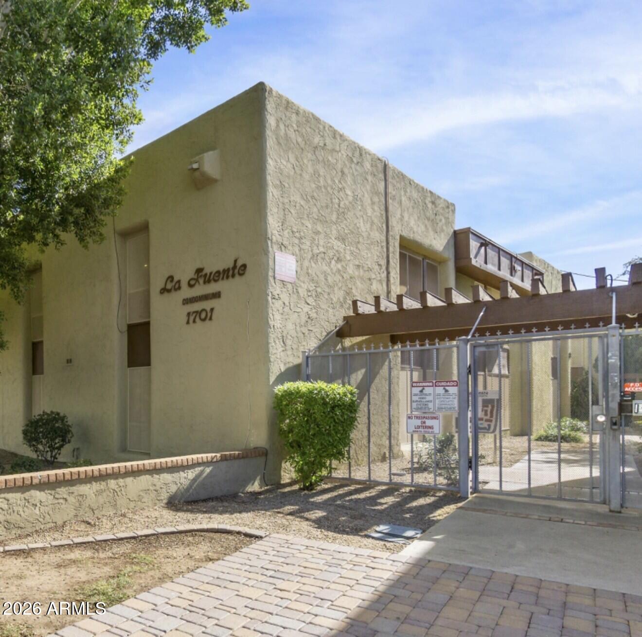 1701 W Tuckey Lane 216, Phoenix, AZ 85015