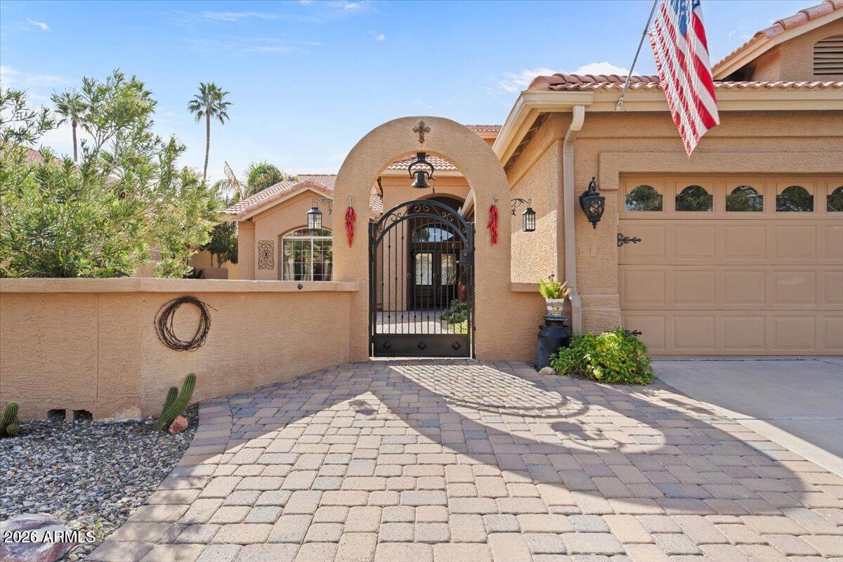 10619 E Arrowvale Drive, Sun Lakes, AZ 85248