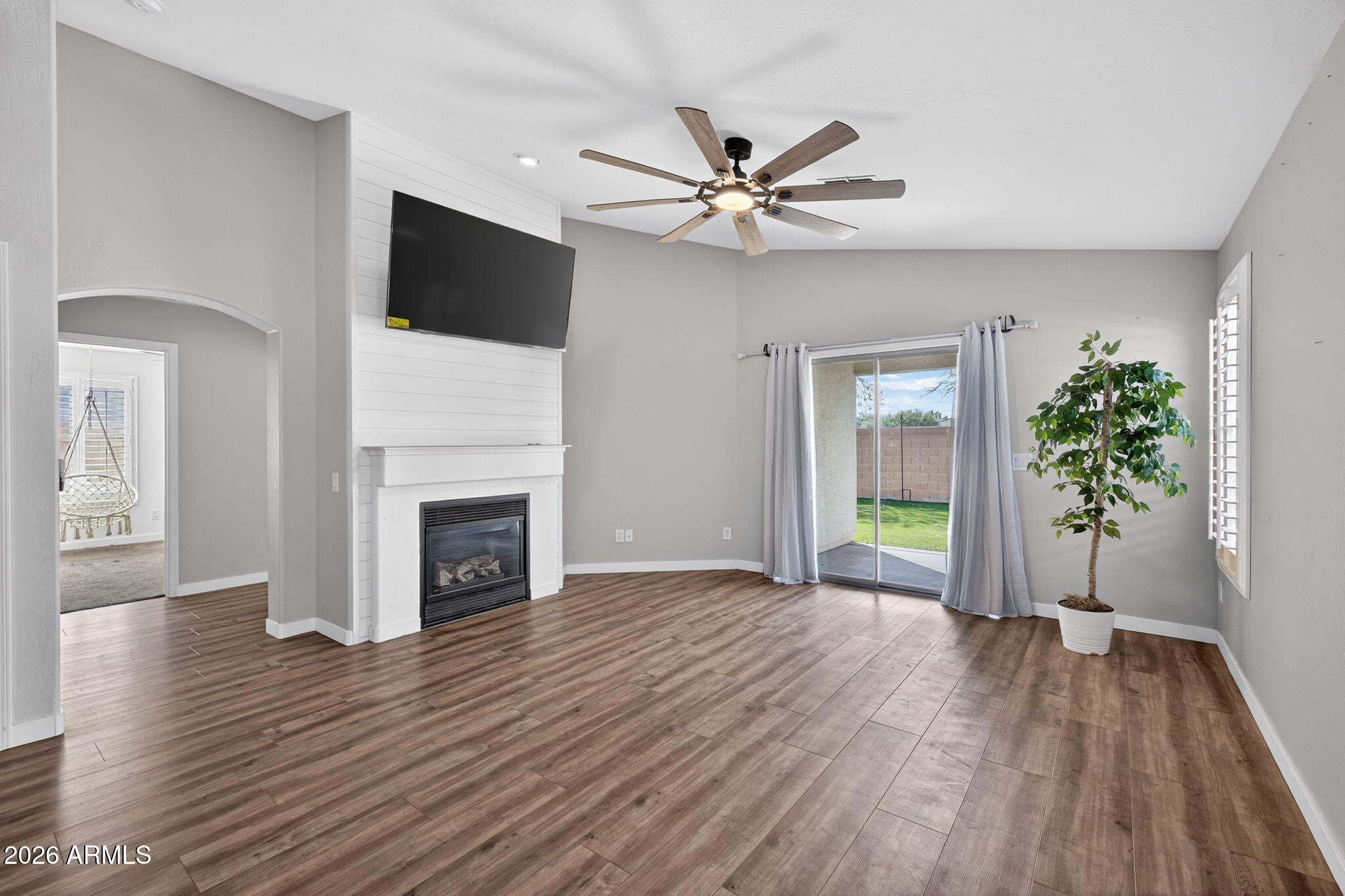 483 W GASCON Road, San Tan Valley, AZ 85143