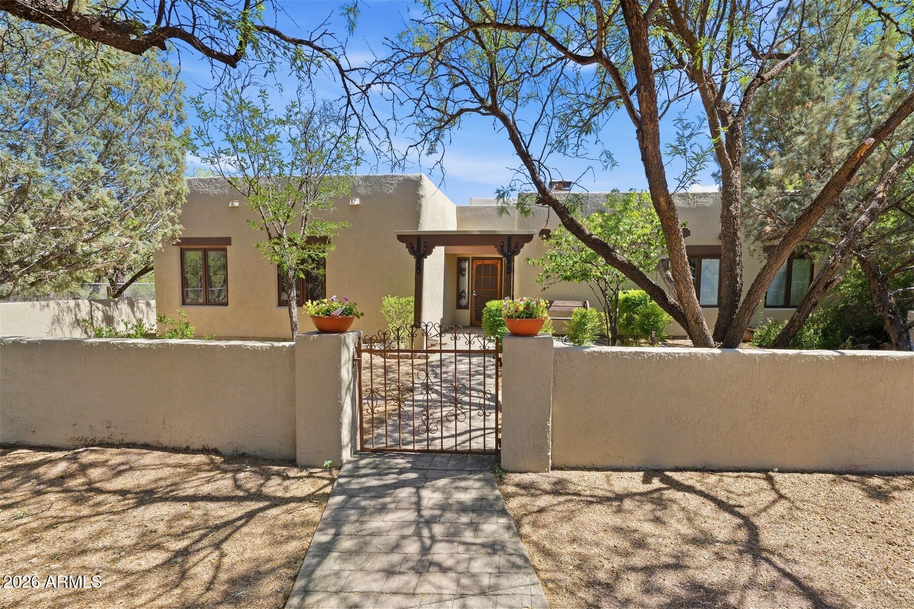 1366 E COTTONWOOD Lane, Huachuca City, AZ 85616