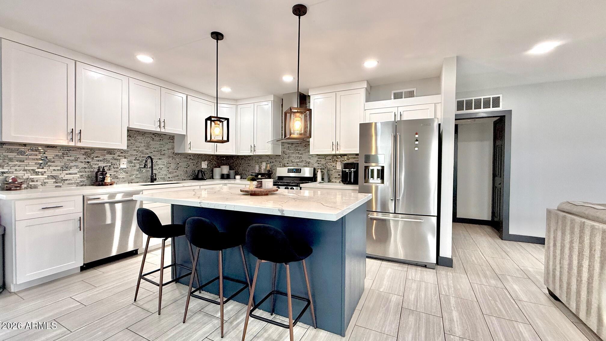1109 W INDIAN SCHOOL Road, Phoenix, AZ 85013