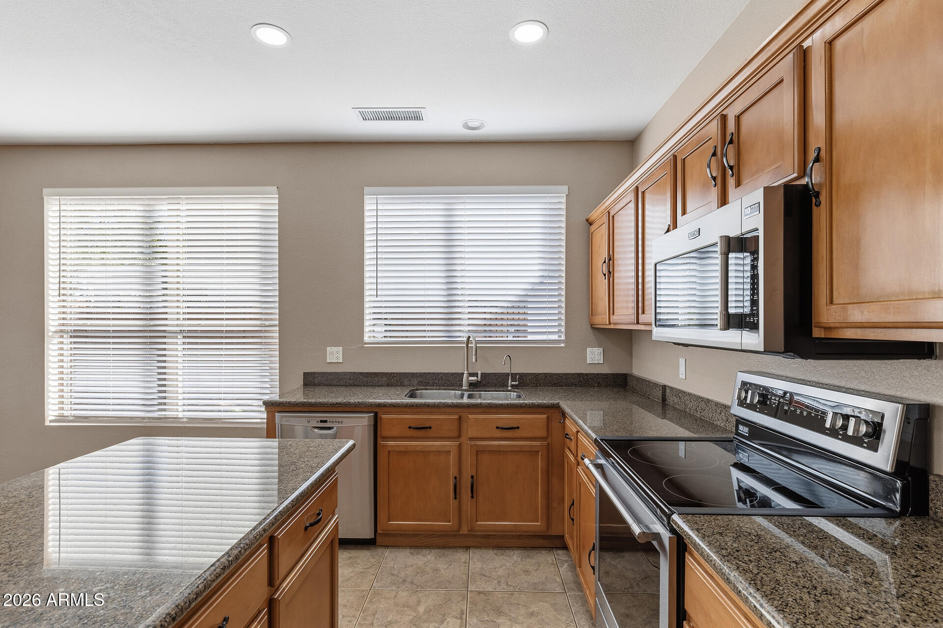 25815 N 67TH Drive, Peoria, AZ 85383
