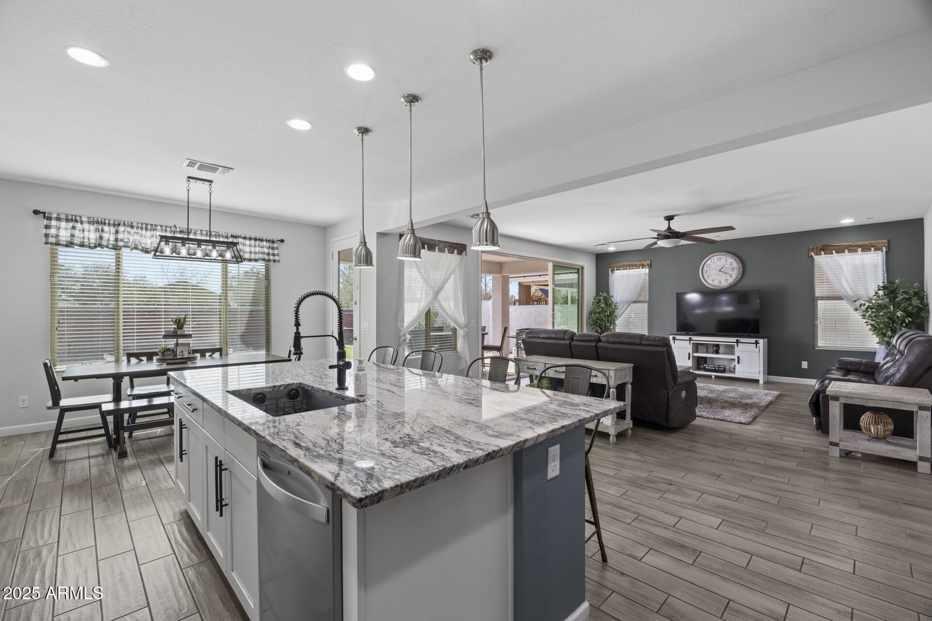 14369 W WETHERSFIELD Road, Surprise, AZ 85379