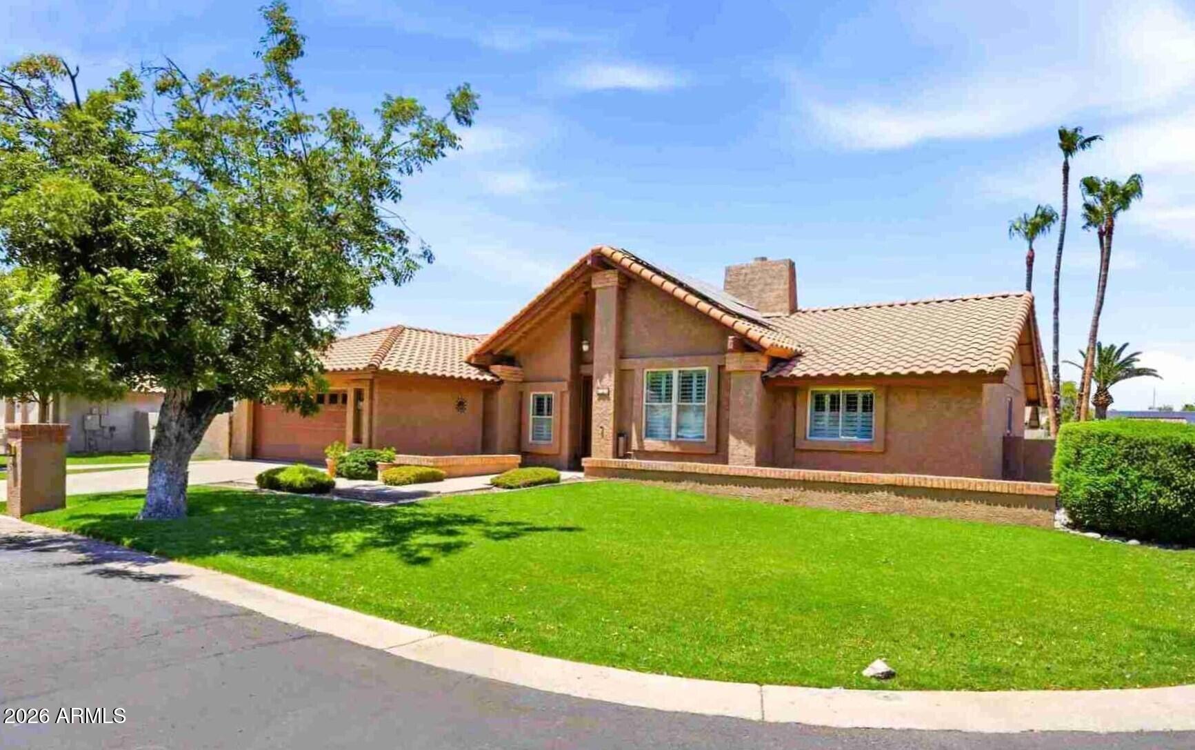 694 E WASHINGTON Avenue, Gilbert, AZ 85234
