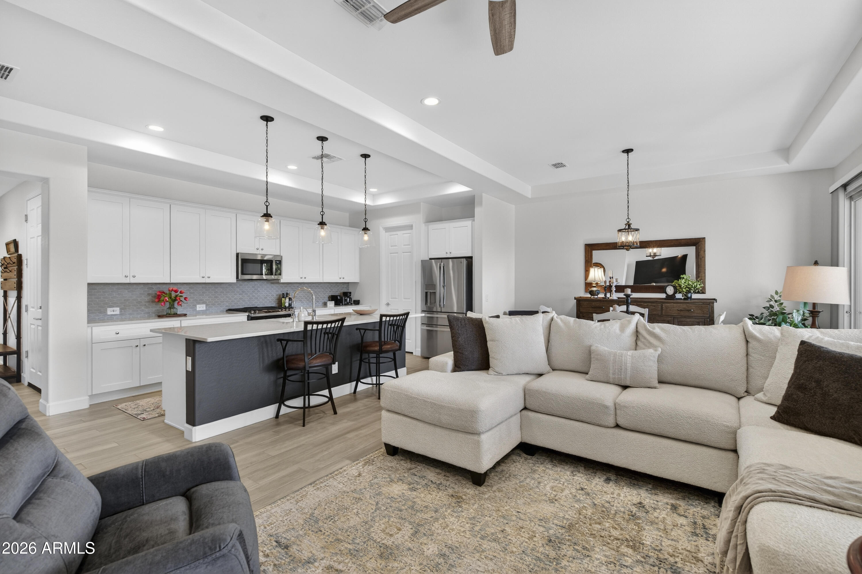 16925 W EARLL Drive W, Goodyear, AZ 85395