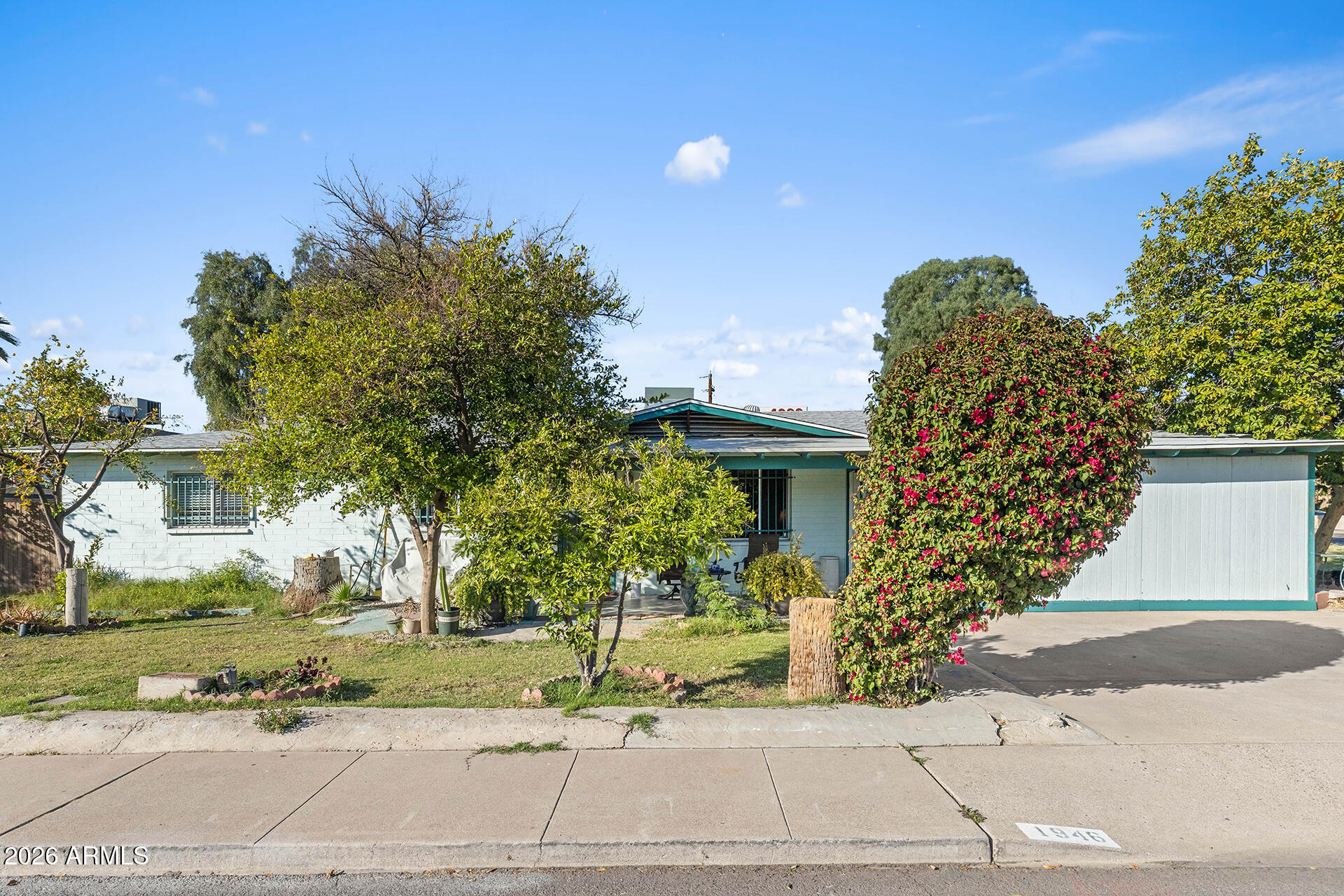 1946 E FAIRMOUNT Avenue, Phoenix, AZ 85016