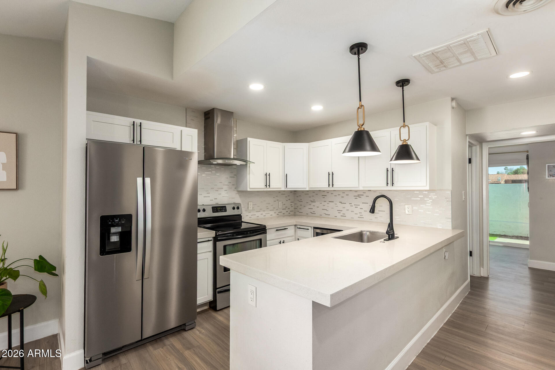 2823 N 49TH Place, Phoenix, AZ 85008