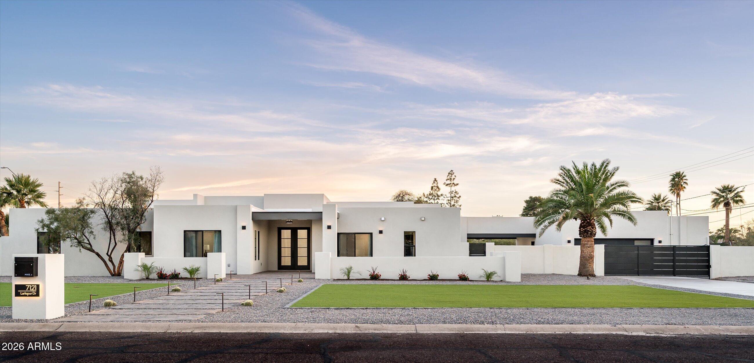 7121 E LARKSPUR Drive, Scottsdale, AZ 85254