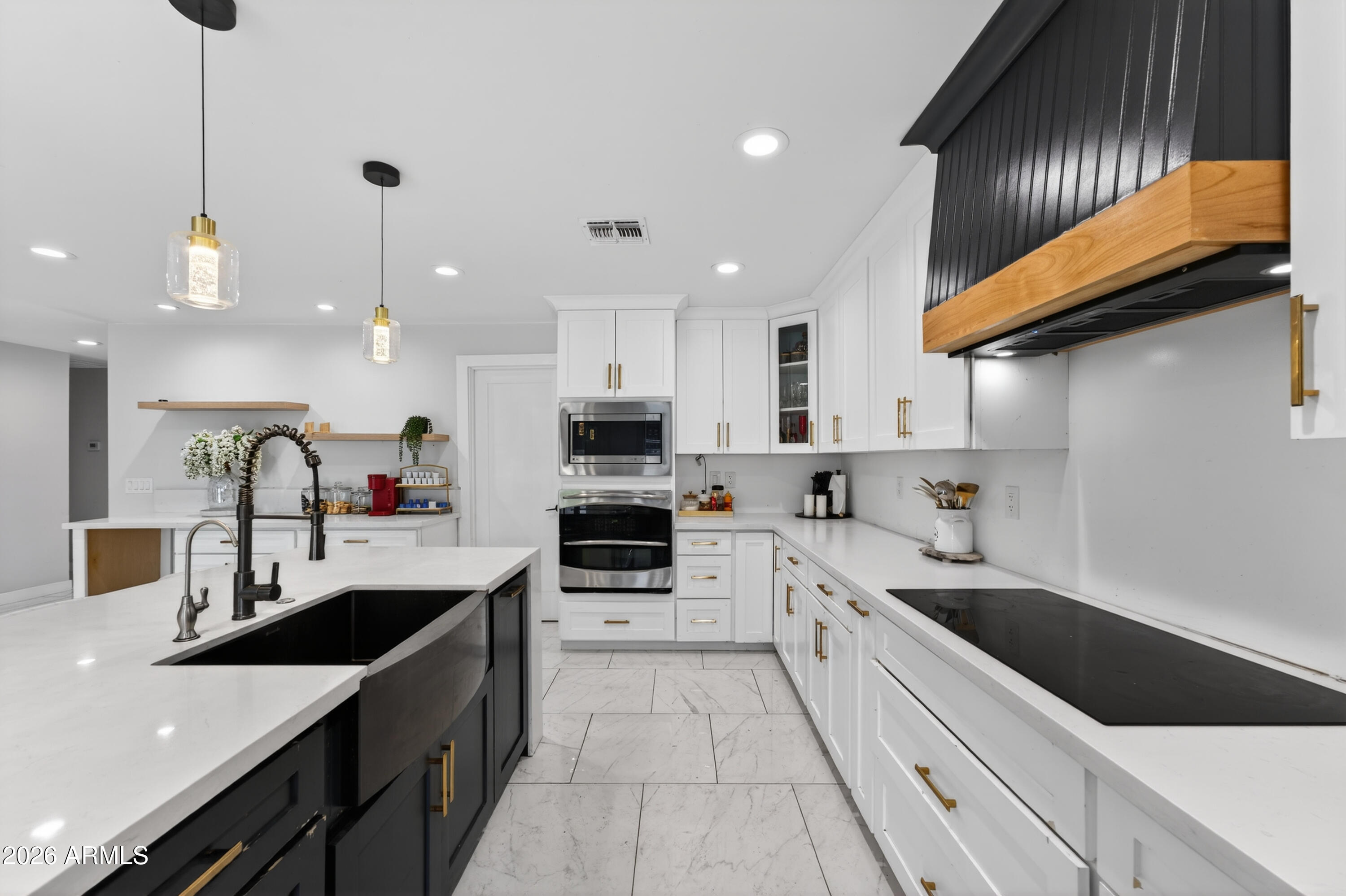 7148 W CATALINA Drive, Phoenix, AZ 85033