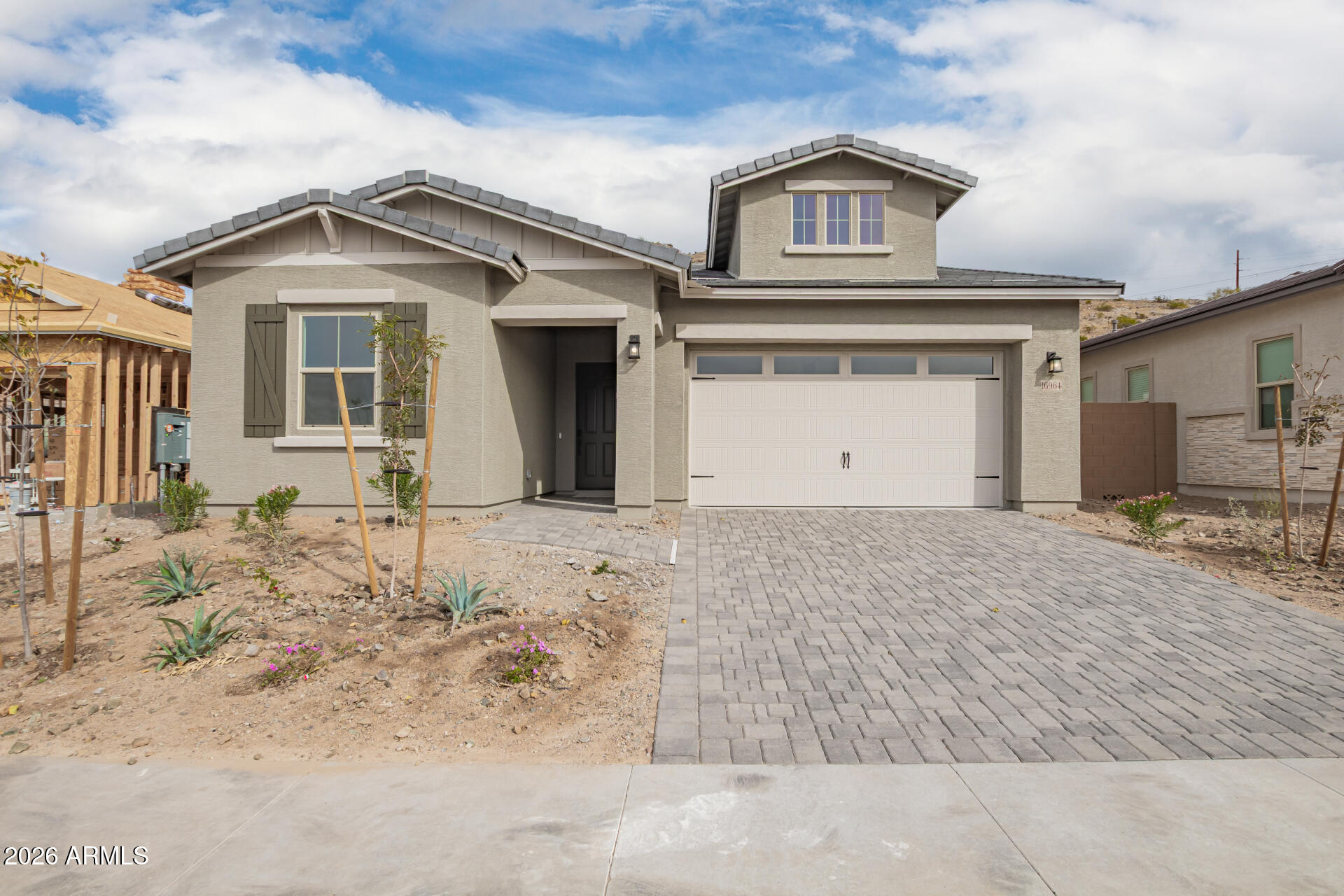 16964 W DESERT Lane, Goodyear, AZ 85338