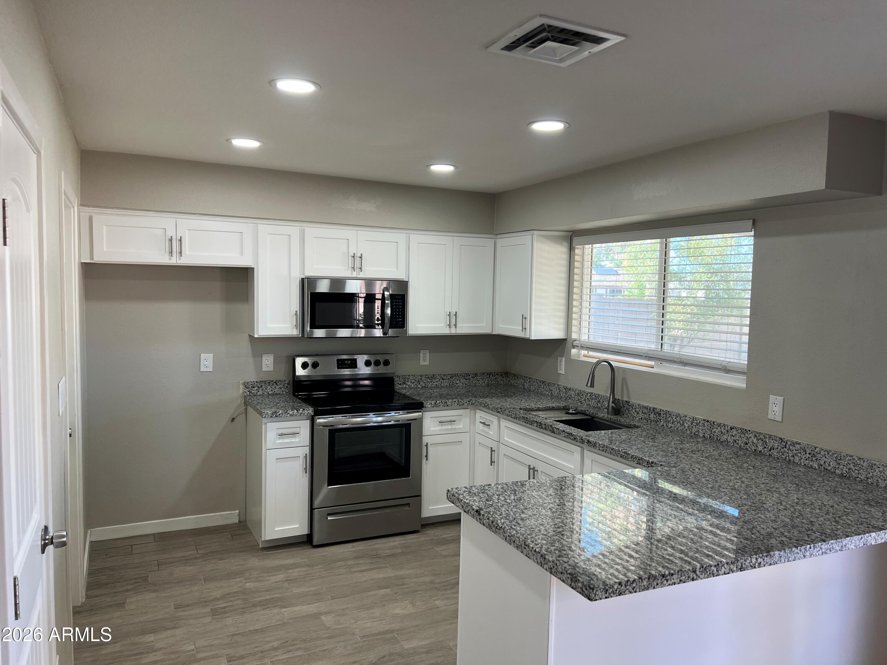 3306 N MORINO Street, Chandler, AZ 85224