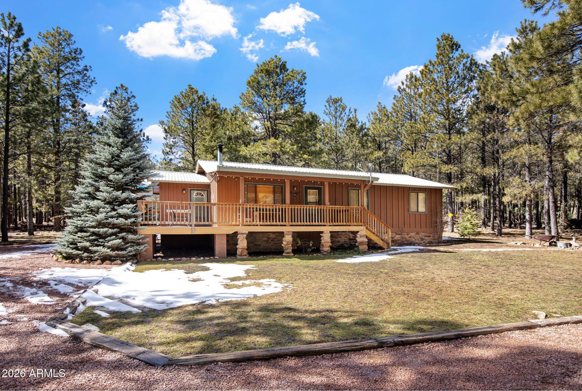 1777 FOREST Trail, Forest Lakes, AZ 85931