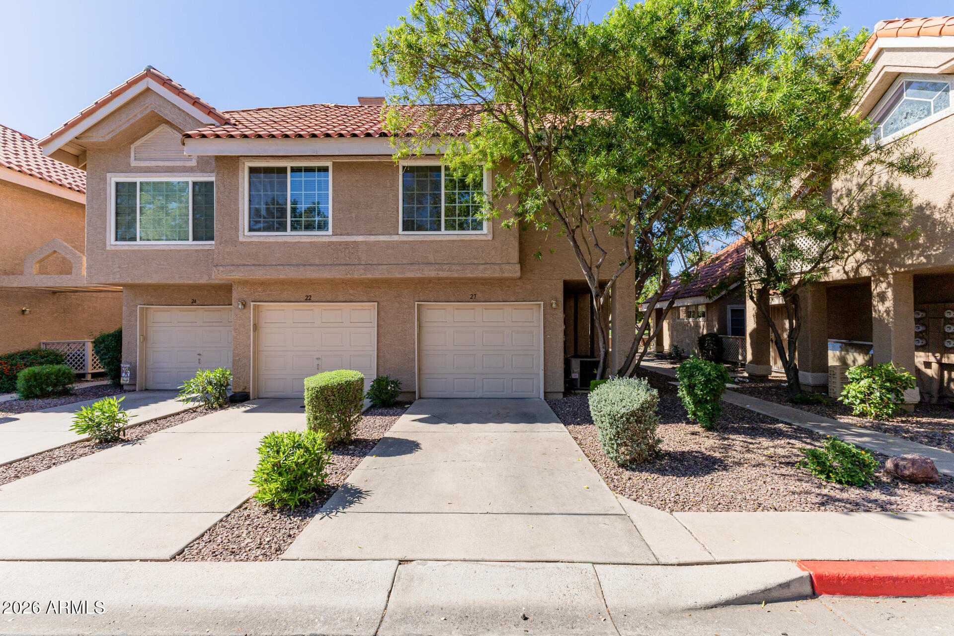 1633 E LAKESIDE Drive 27, Gilbert, AZ 85234