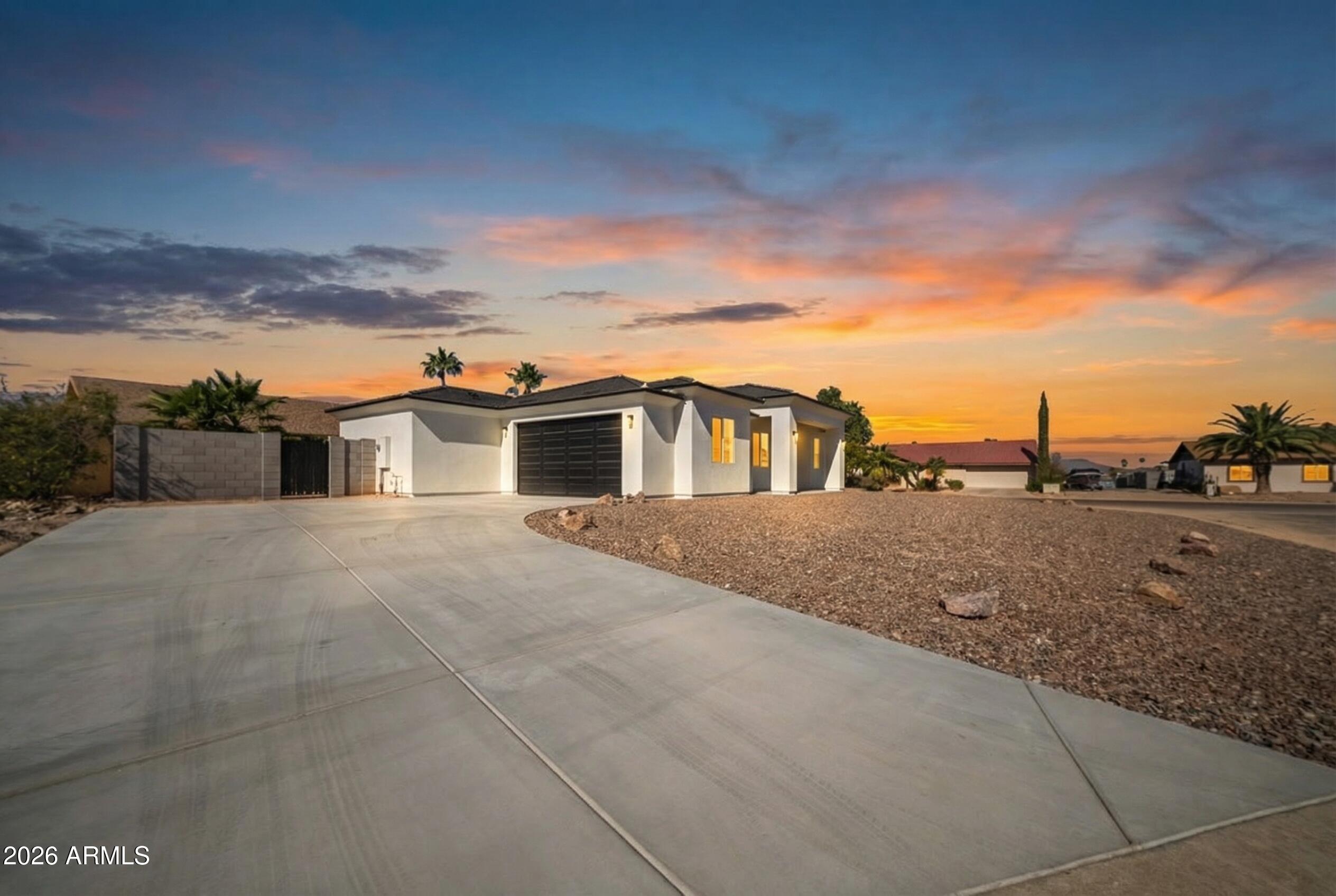15940 S GLEN Circle, Arizona City, AZ 85123