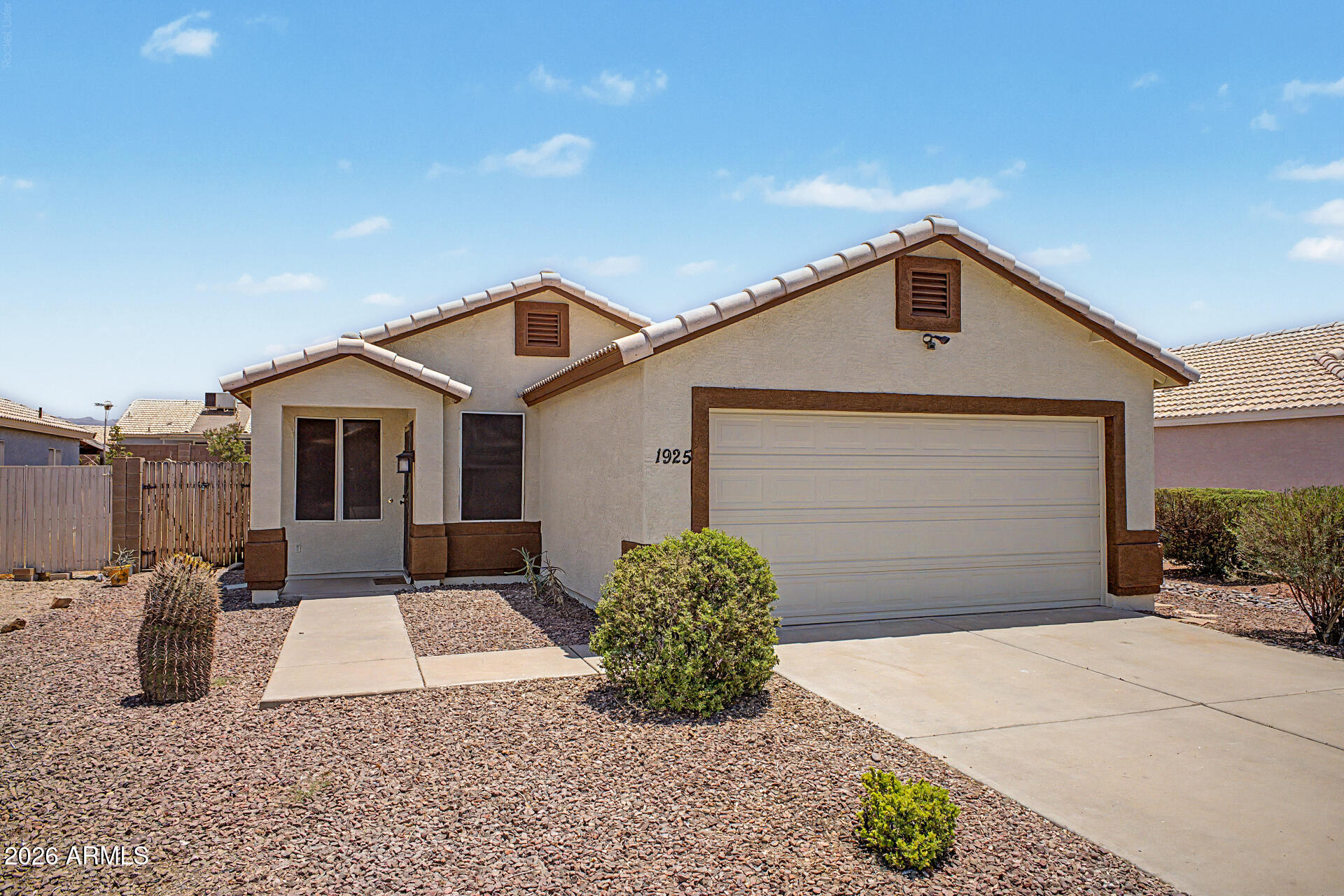 1925 S Palo Verde Drive, Apache Junction, AZ 85120