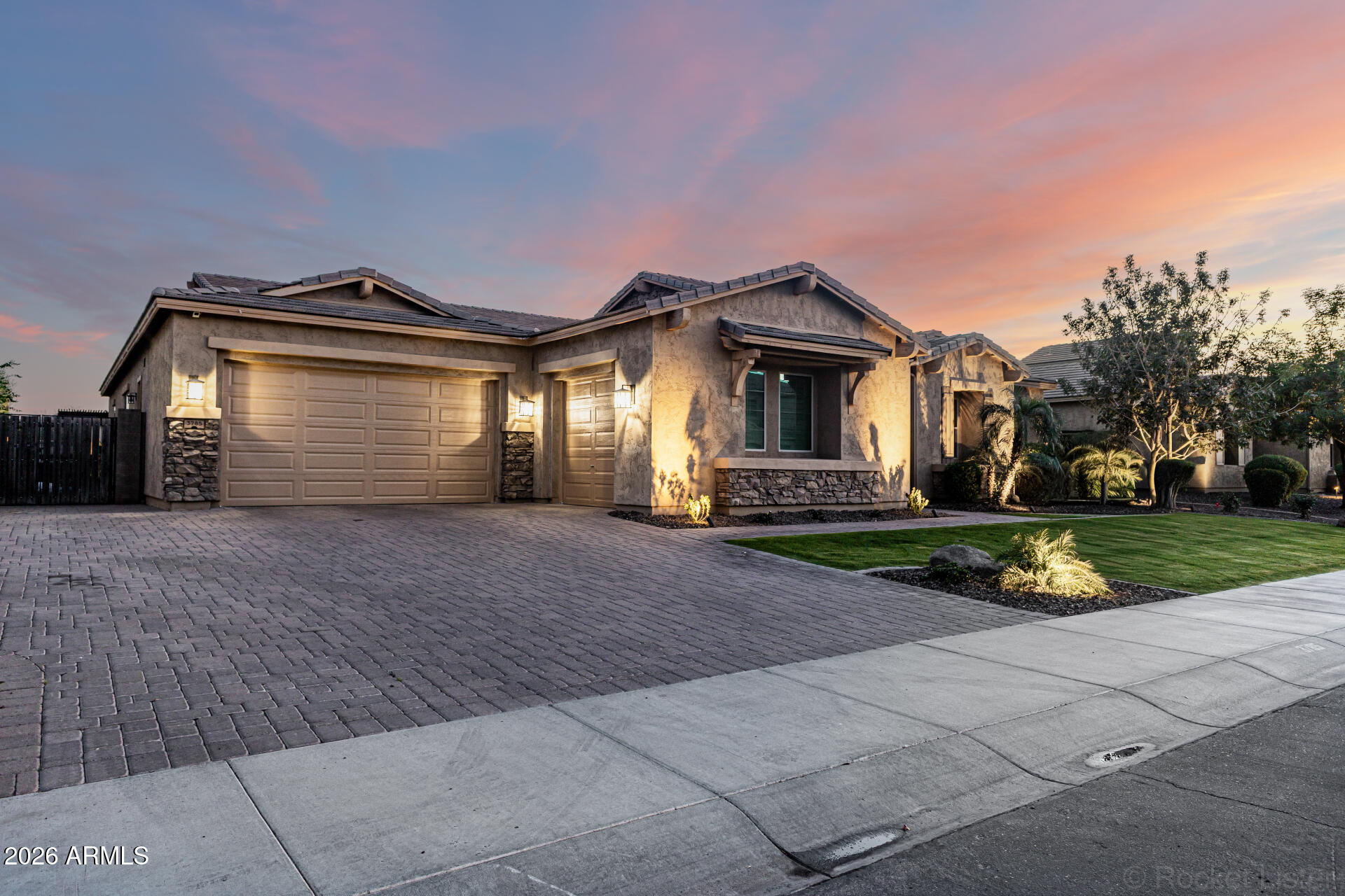 3785 E STRAWBERRY Drive, Gilbert, AZ 85298