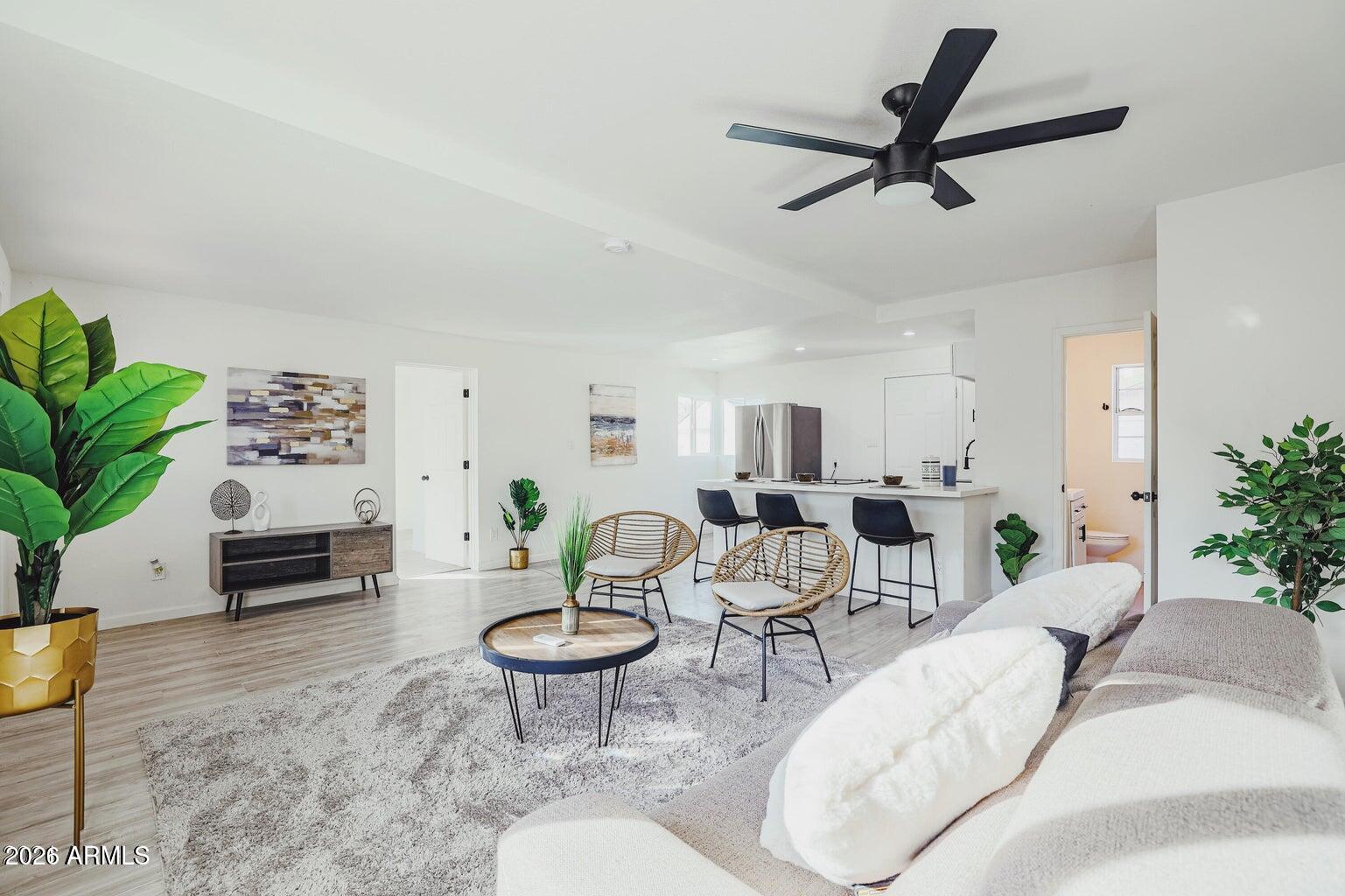 1716 E OAK Street, Phoenix, AZ 85008