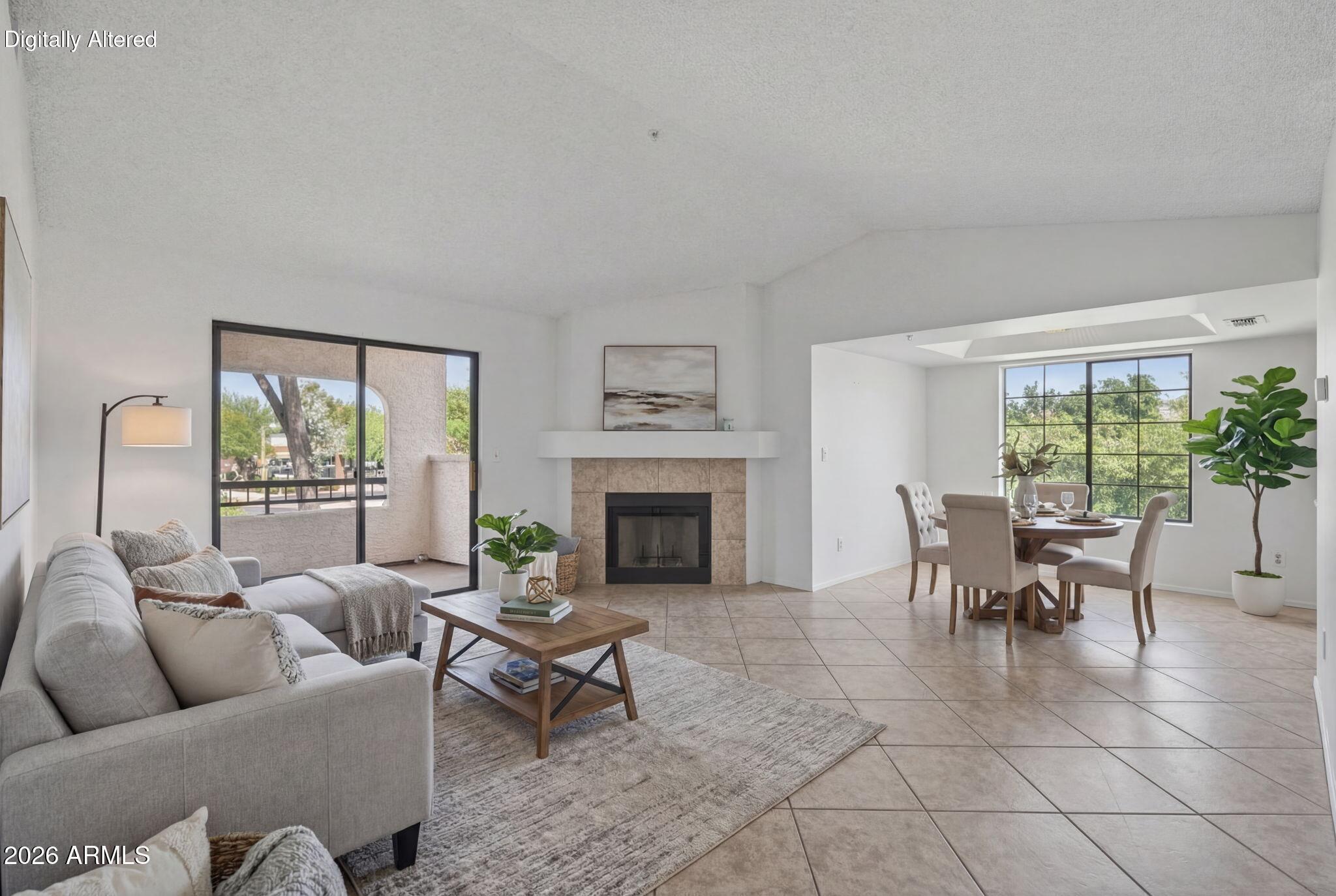 9790 N 94th Place 204, Scottsdale, AZ 85258