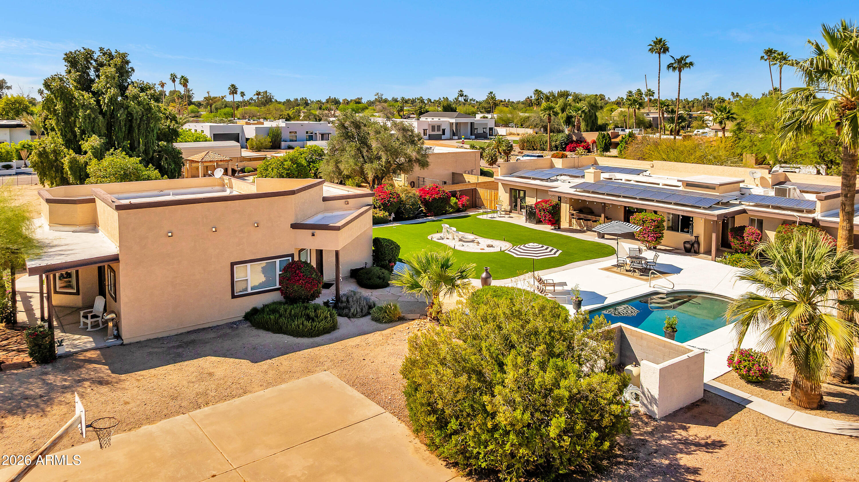 8611 E JENAN Drive, Scottsdale, AZ 85260