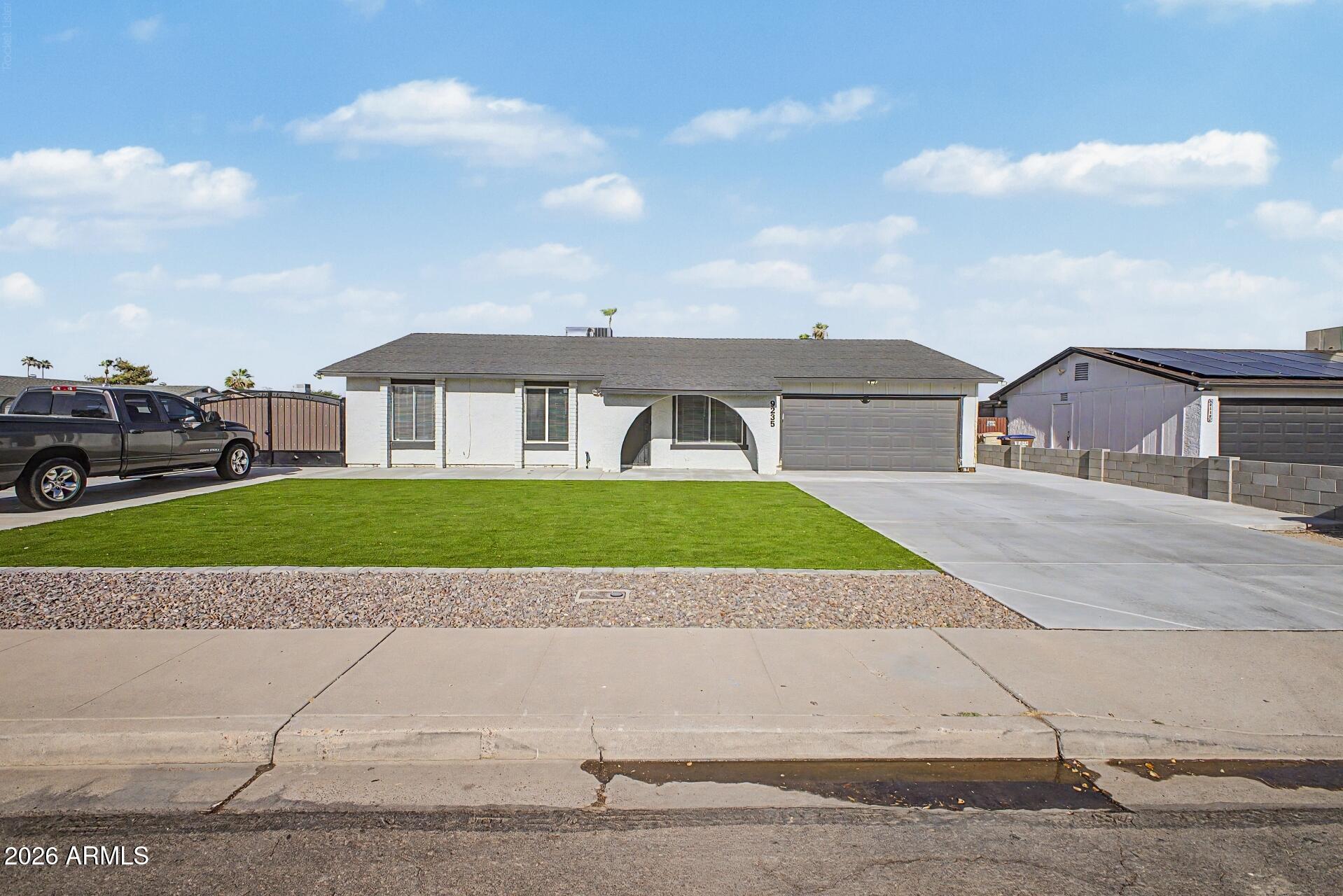 9235 N 74TH Drive, Peoria, AZ 85345