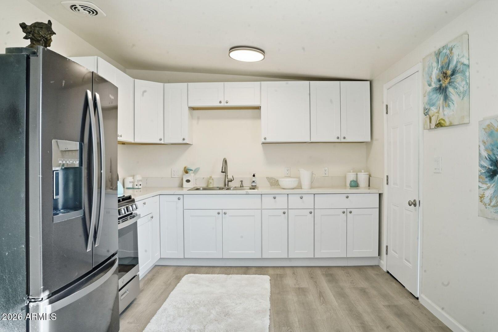 427 W GREENWICH Road, Kearny, AZ 85137