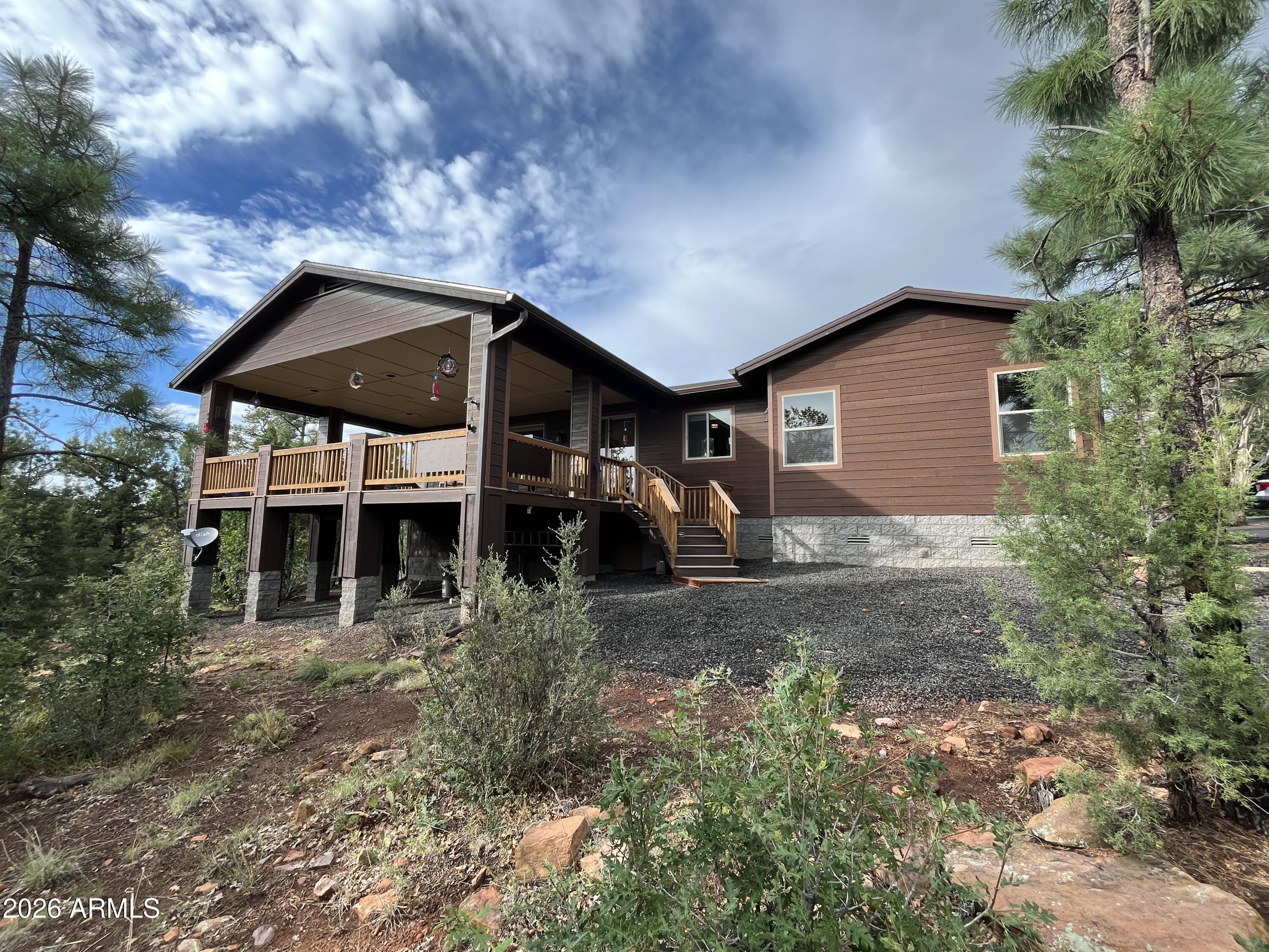 1300 W SIERRA BUENA Court, Show Low, AZ 85901