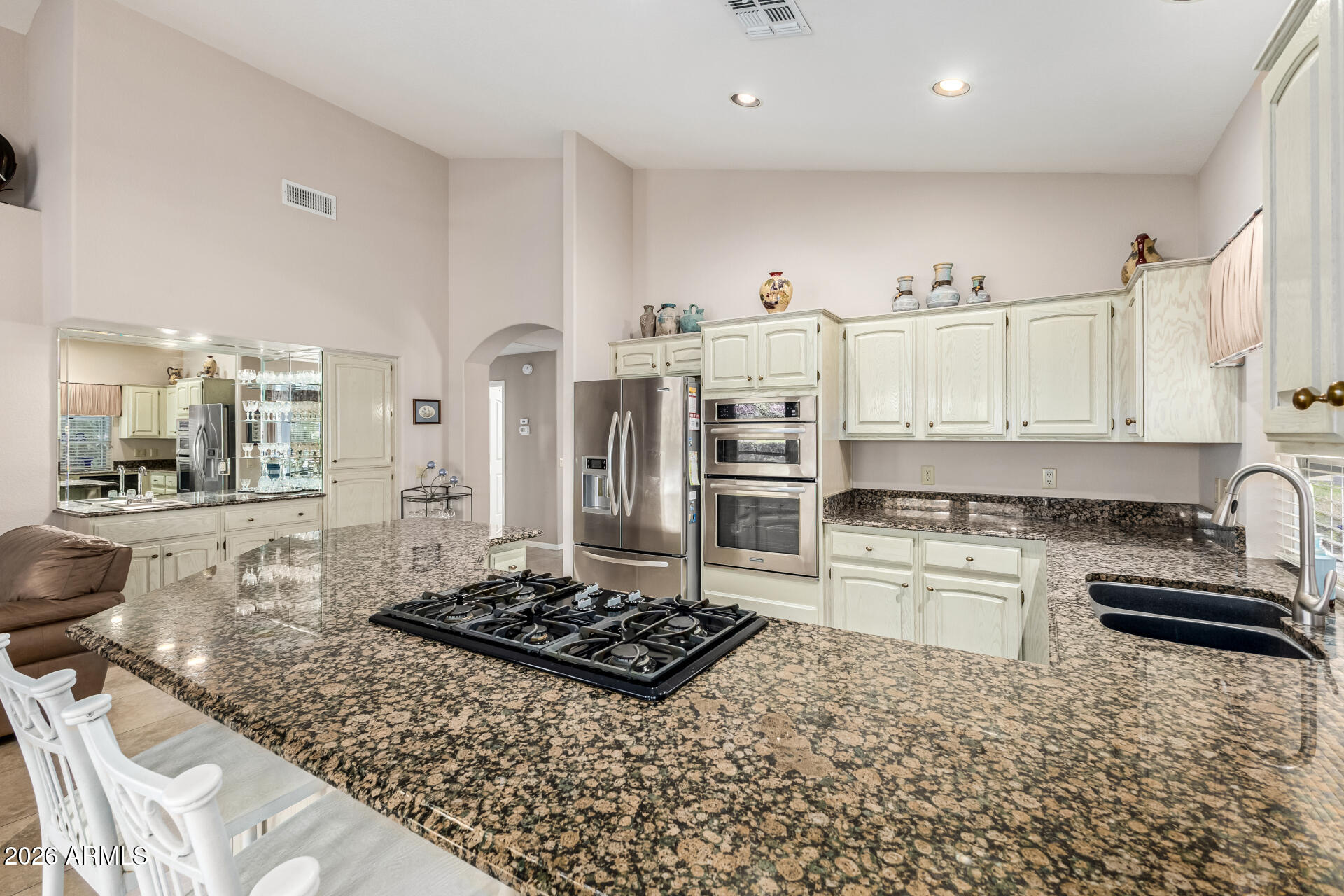 9417 E CEDAR WAXWING Drive, Sun Lakes, AZ 85248