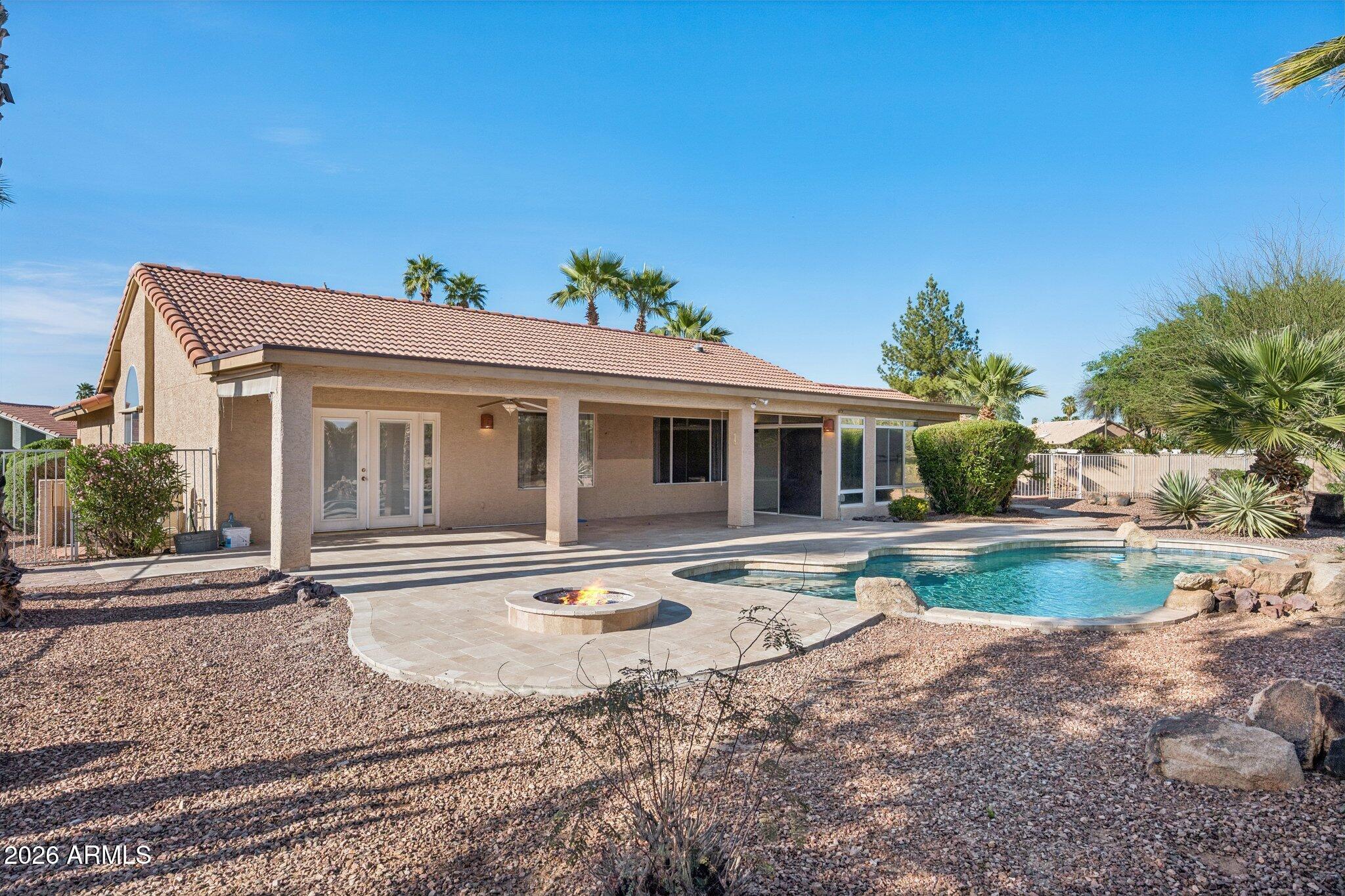25051 S Saddletree Drive S, Sun Lakes, AZ 85248