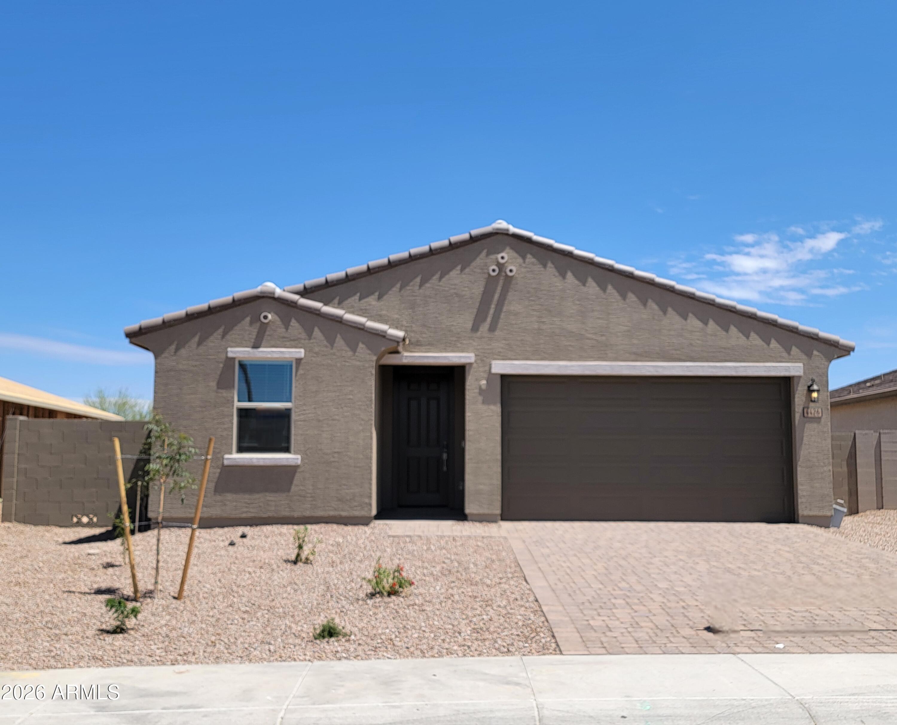 4426 W HUNTER Trail, San Tan Valley, AZ 85144