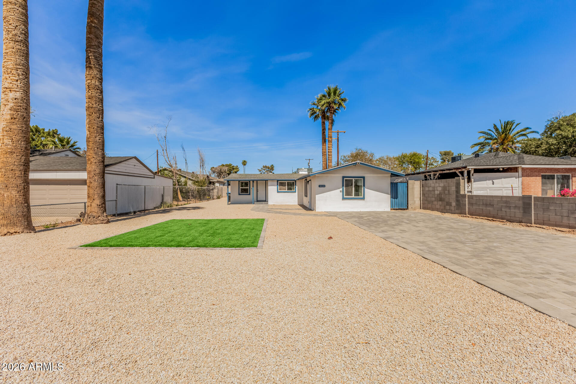 3020 E VIRGINIA Avenue, Phoenix, AZ 85008