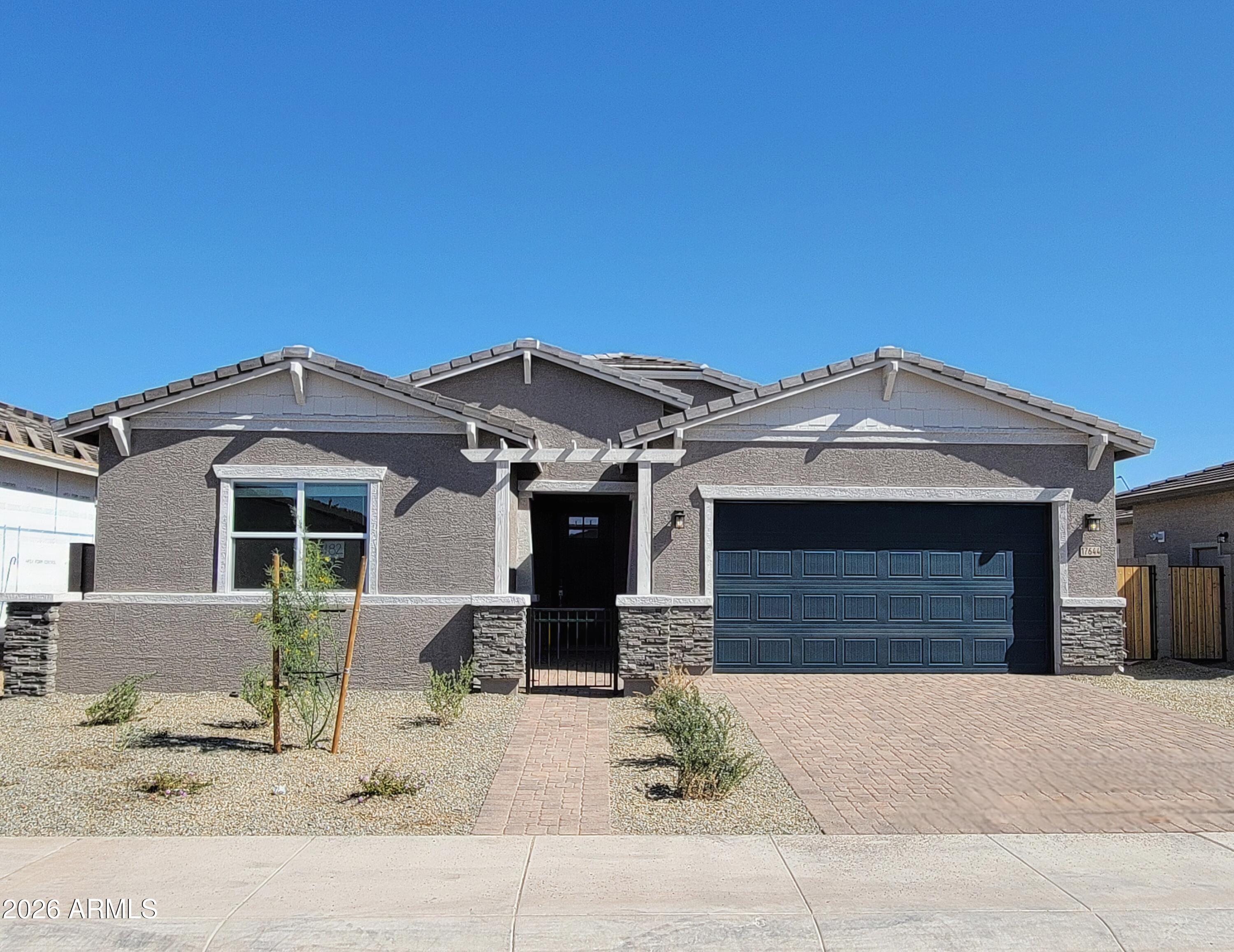 17644 W COLLEGE Drive, Goodyear, AZ 85395