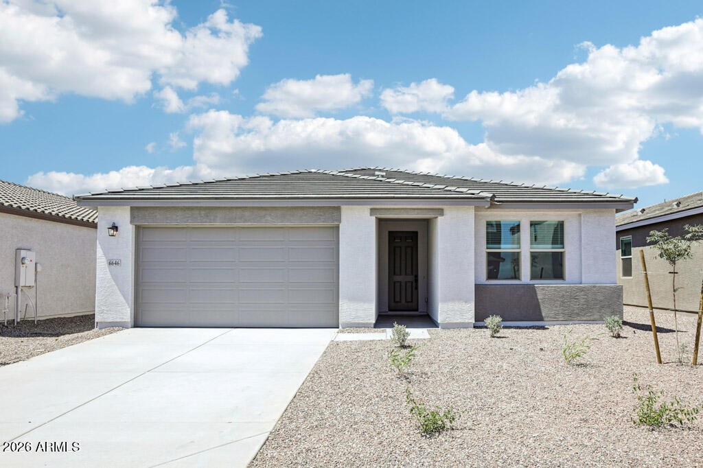 6646 E FIDDLENECK Way, San Tan Valley, AZ 85143