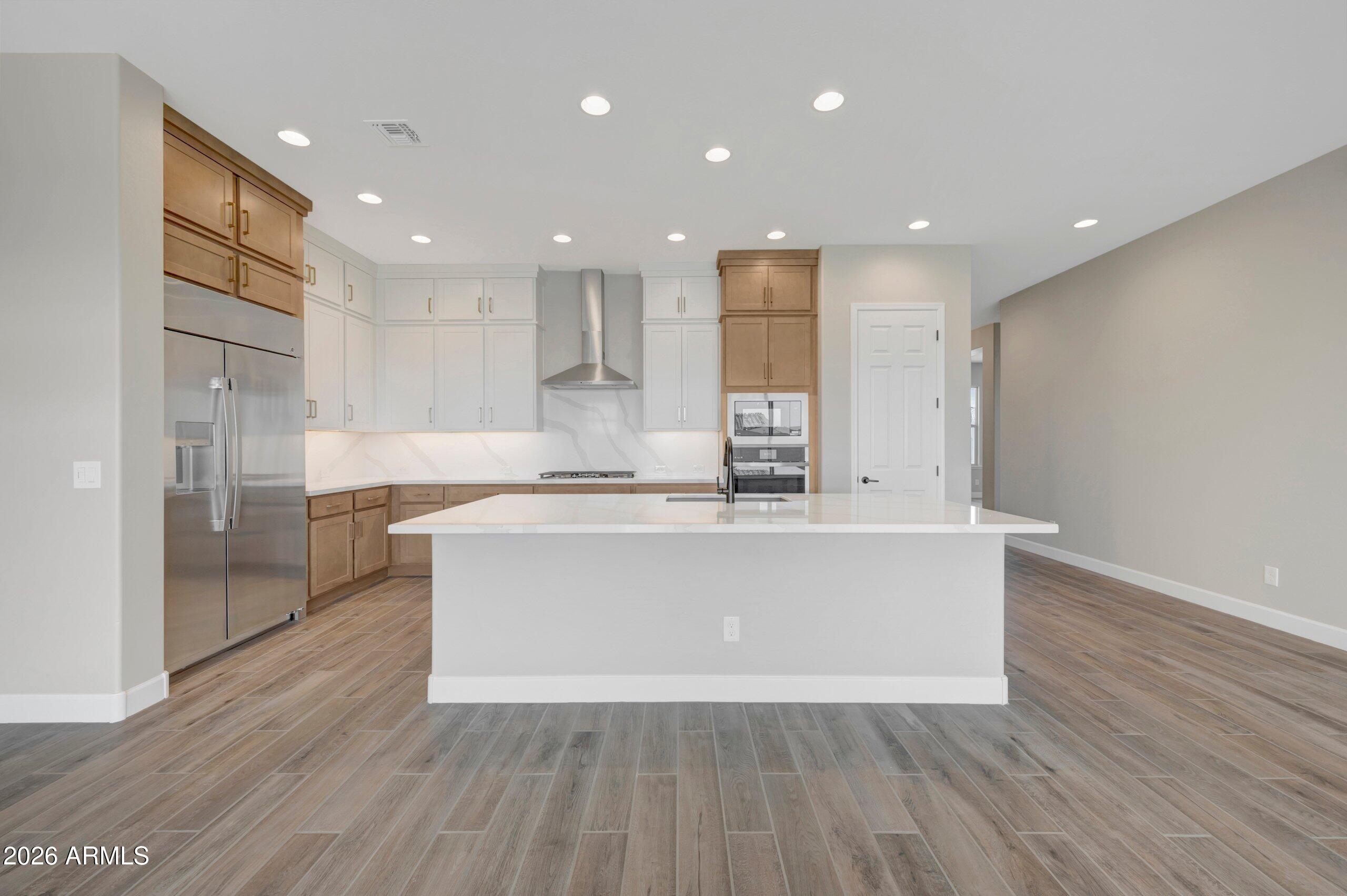 20231 W LUKE Avenue, Litchfield Park, AZ 85340