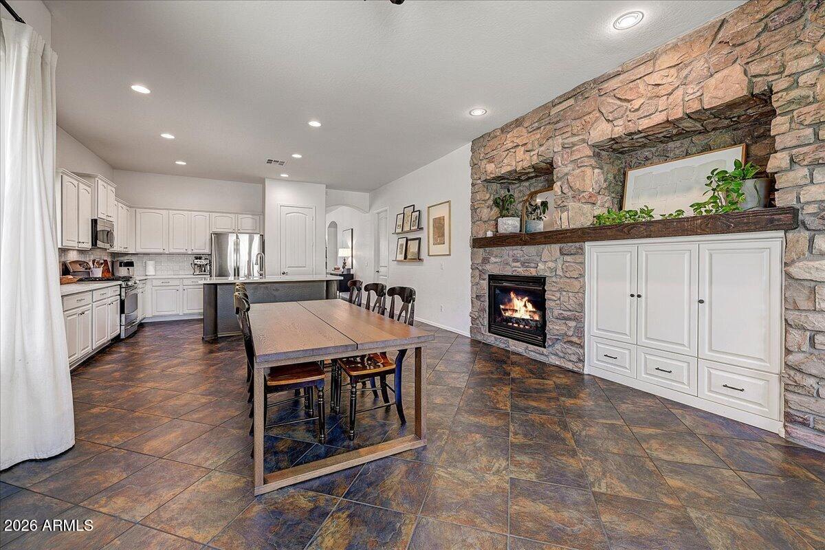 15336 W CHARTER OAK Road, Surprise, AZ 85379